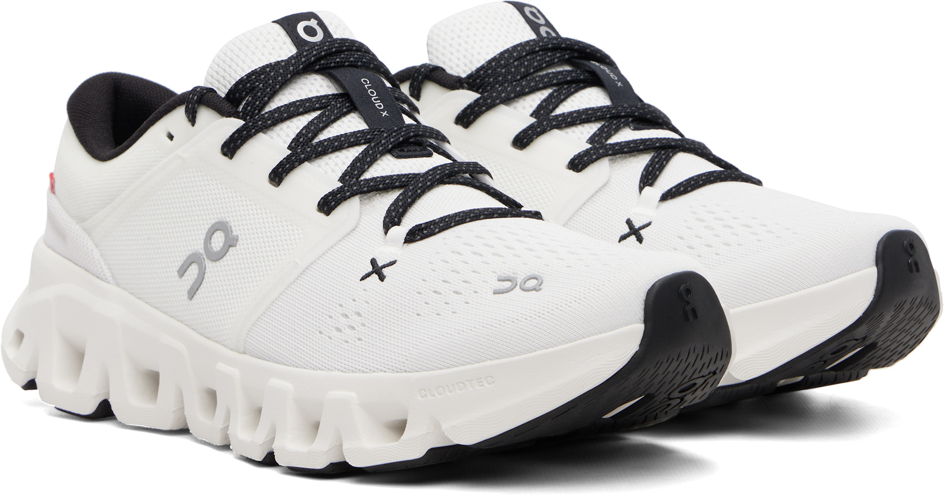 On - Baskets Cloud X 5 blanches