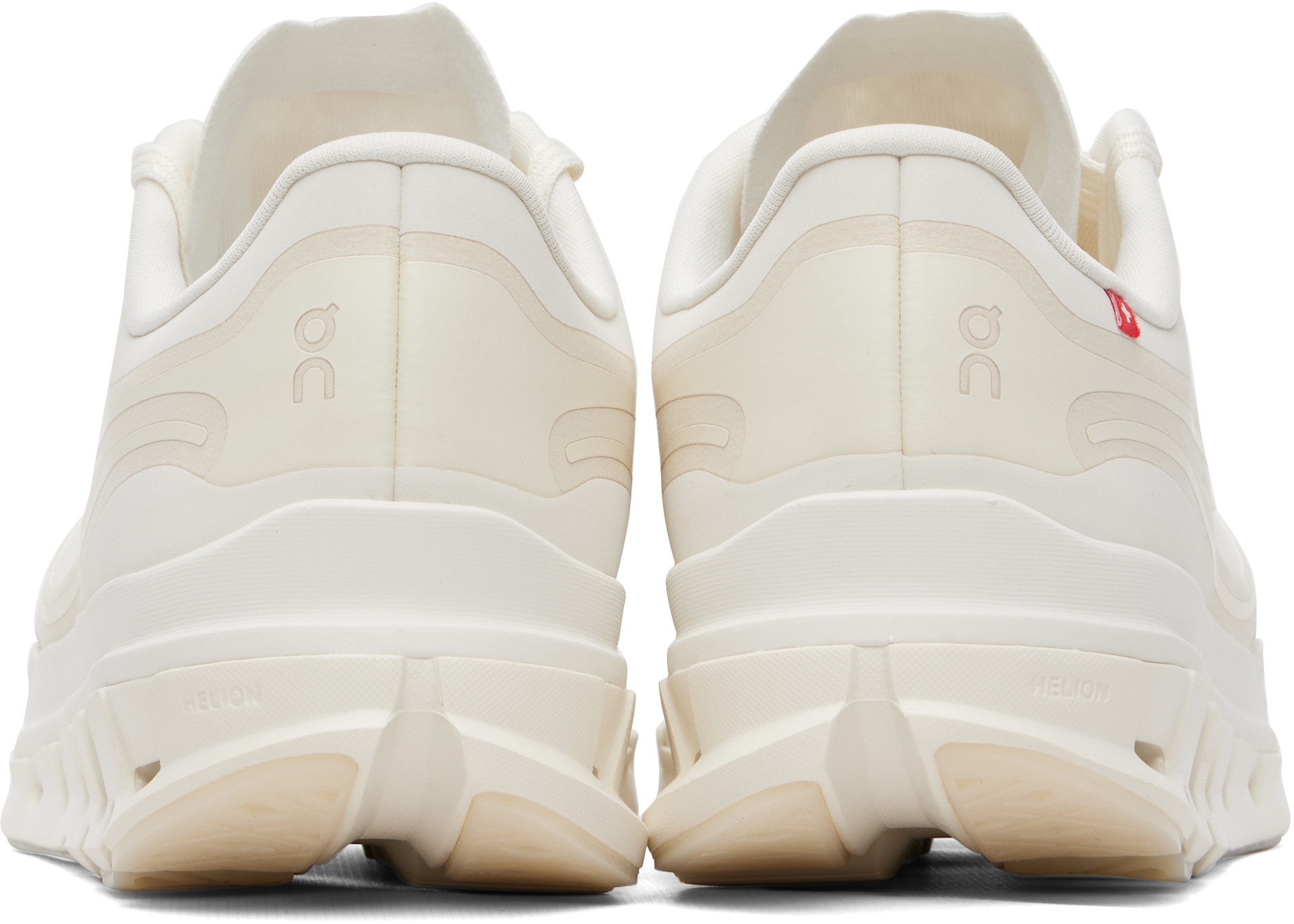 On - Baskets Cloudflow 5 AD blanc cassé