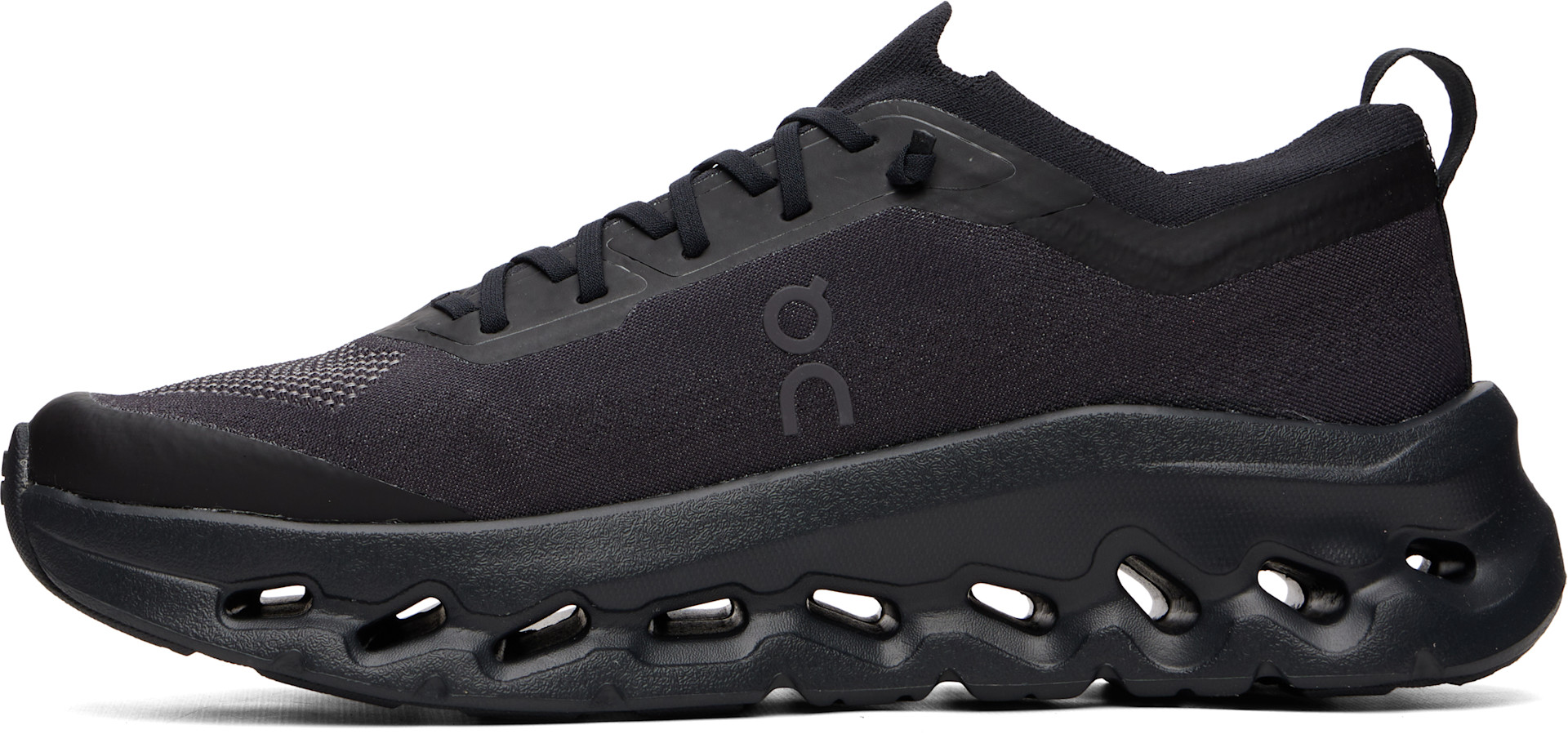 On - Baskets Cloudtilt Moon noires