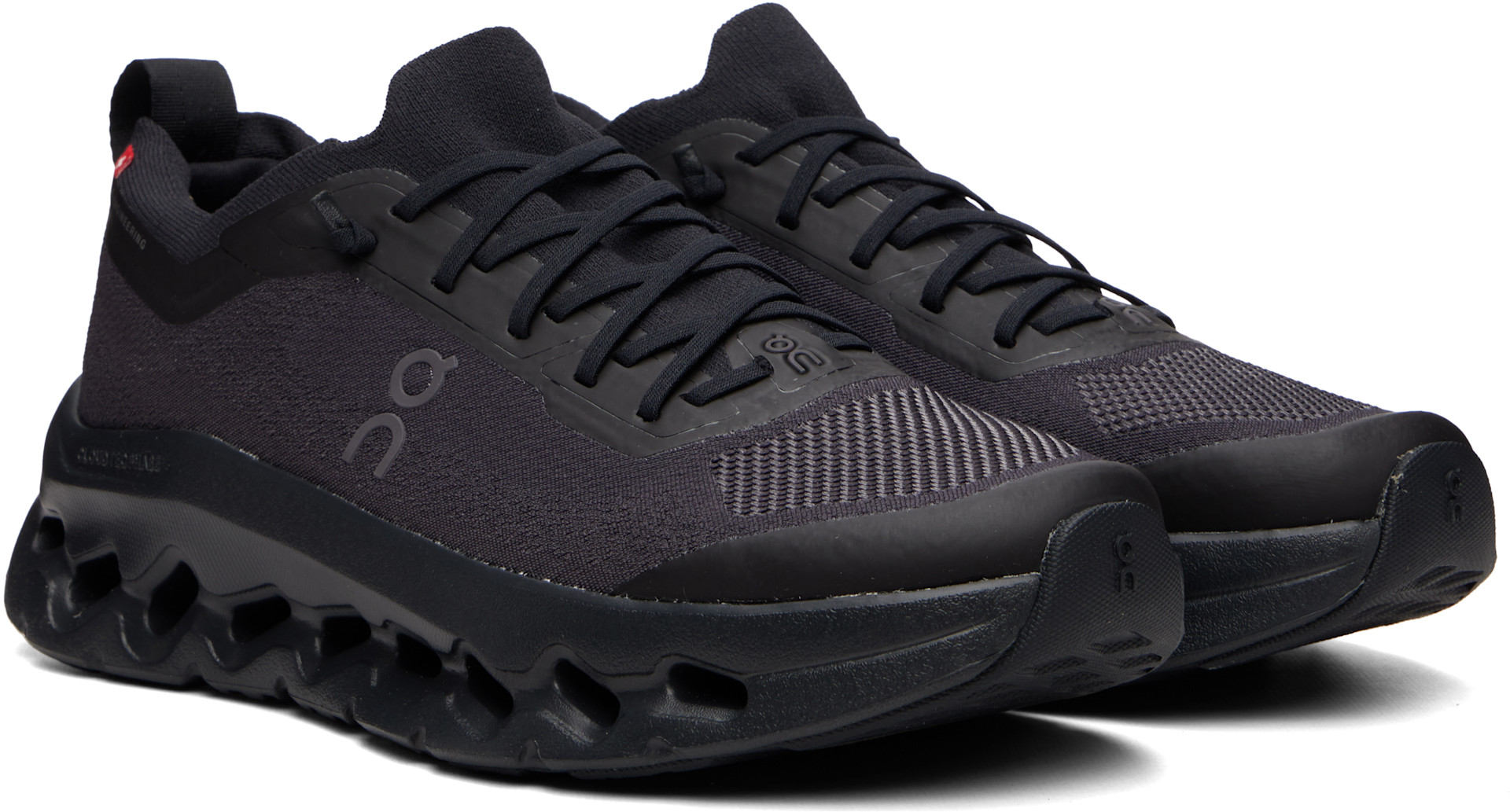On - Baskets Cloudtilt Moon noires
