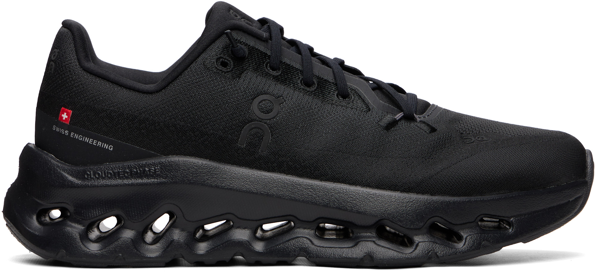 On - Black Cloudtilt Sneakers