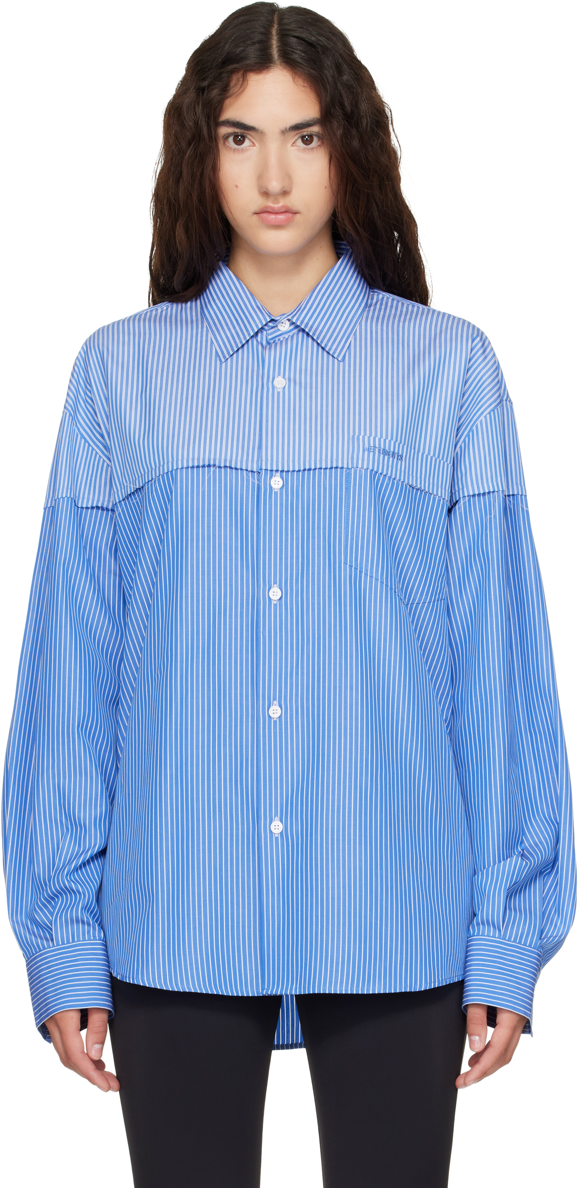 VETEMENTS - Chemise bleue à empiècements