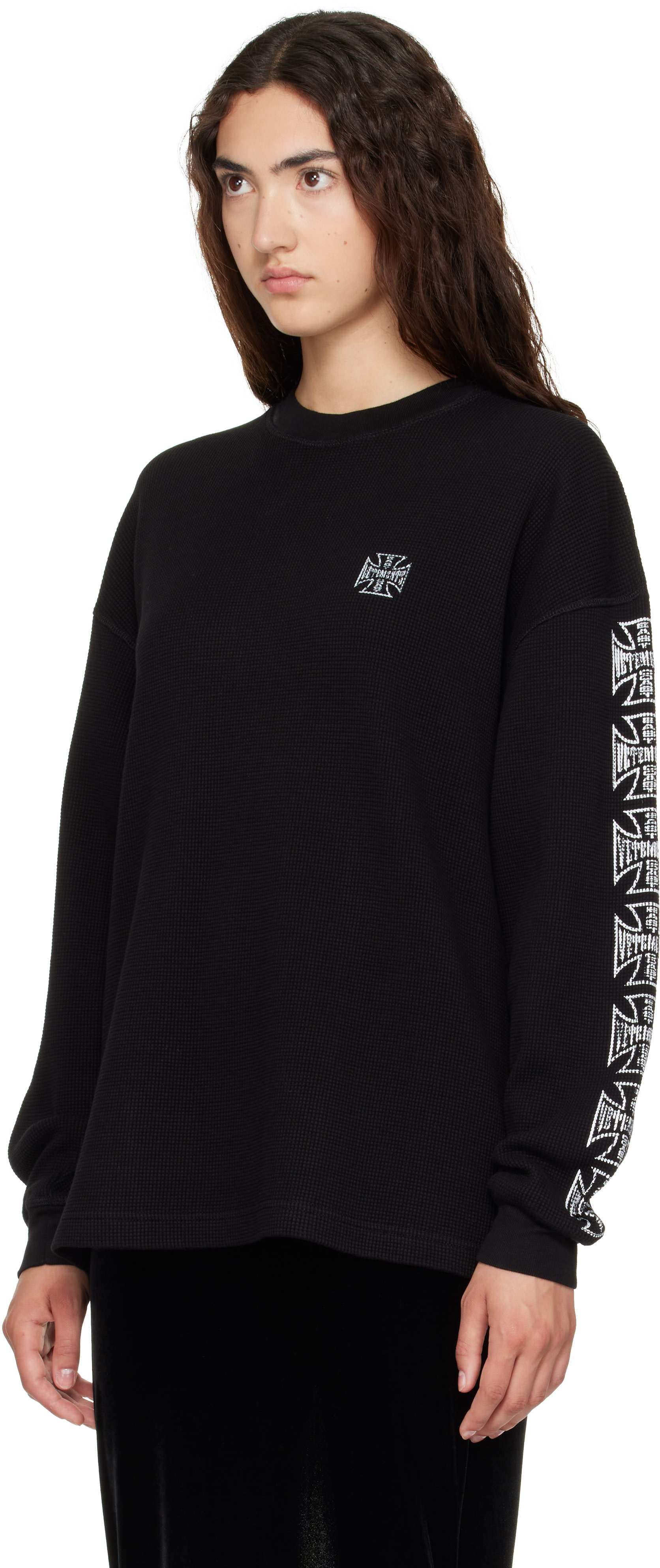 VETEMENTS: ブラック Biker Cross Logo Sleeve Tシャツ | SSENSE 日本