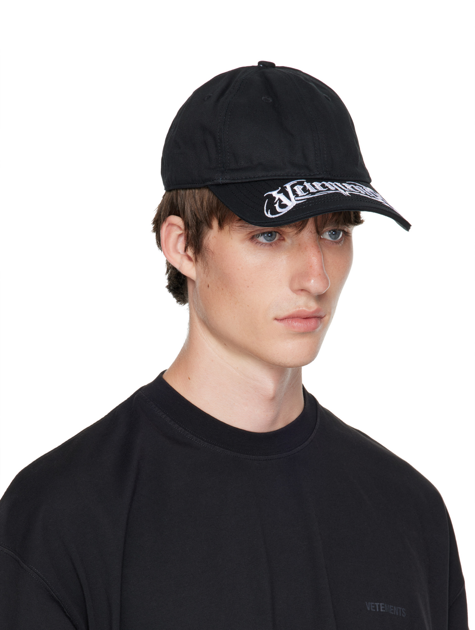 VETEMENTS - Black Metal Logo Cap