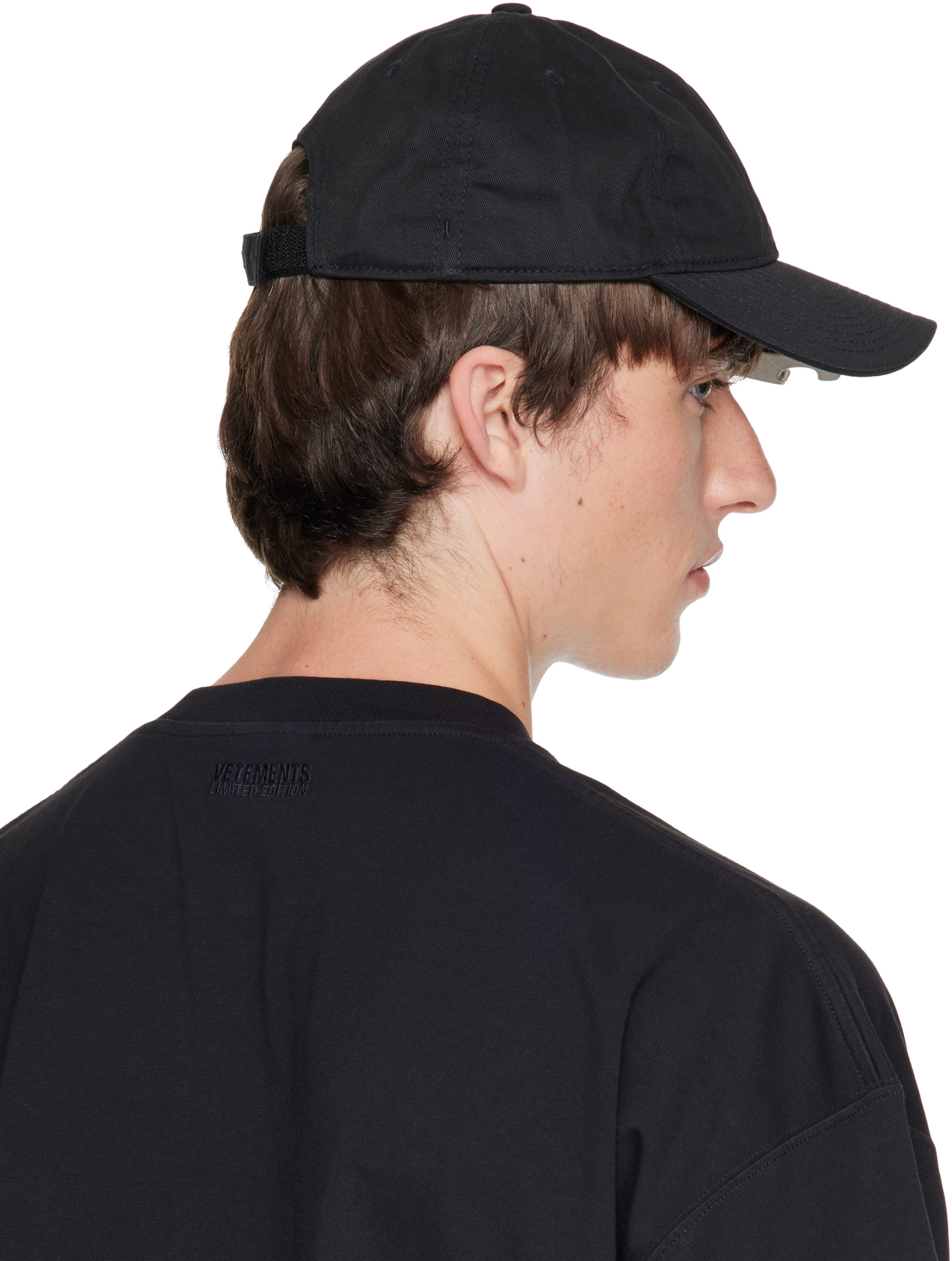 VETEMENTS - Casquette noire à décapsuleur