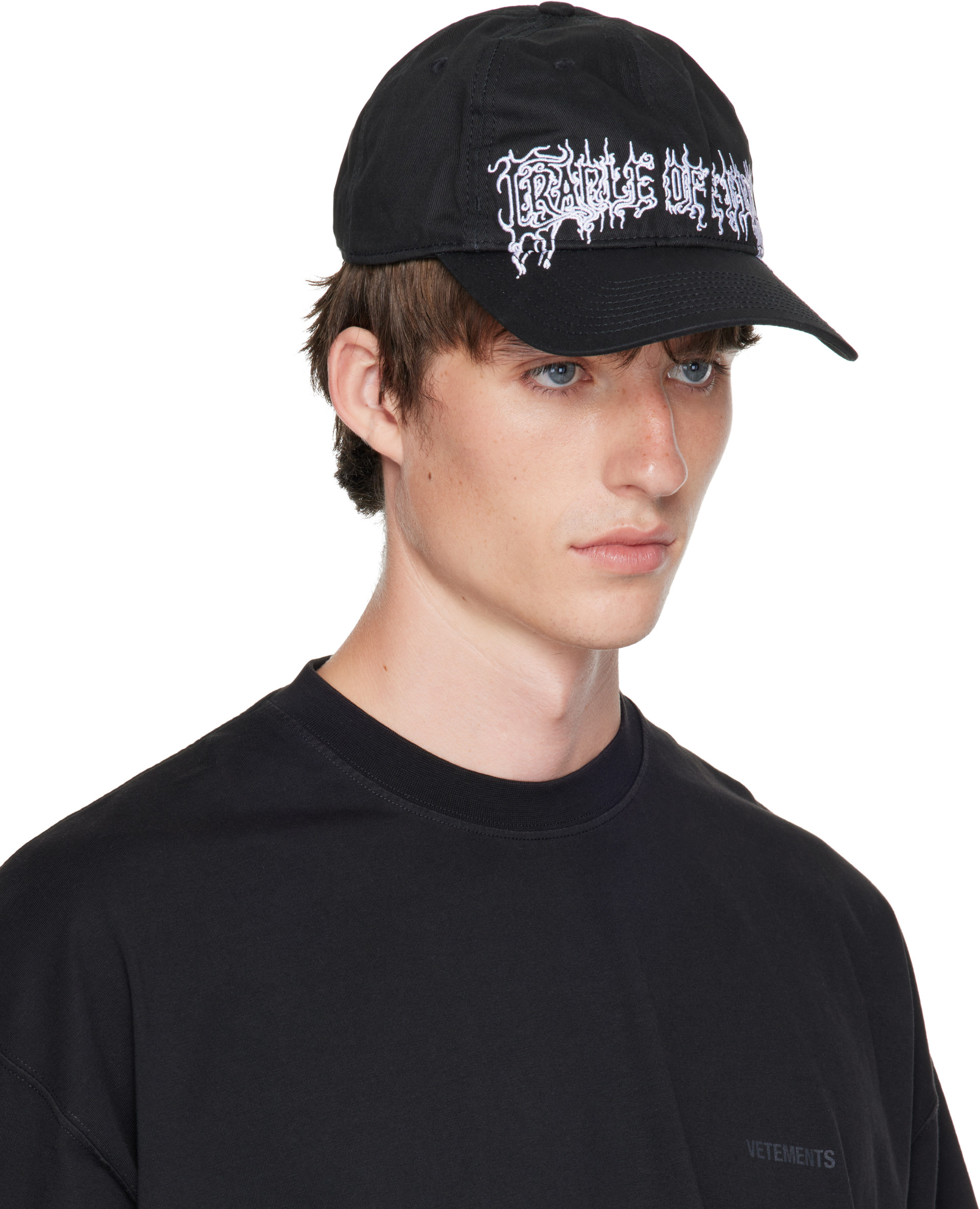 VETEMENTS ブラックキャップ 100%コットン VETEMENTS: ブラック Cradle of Filthエディション キャップ | SSENSE 日本