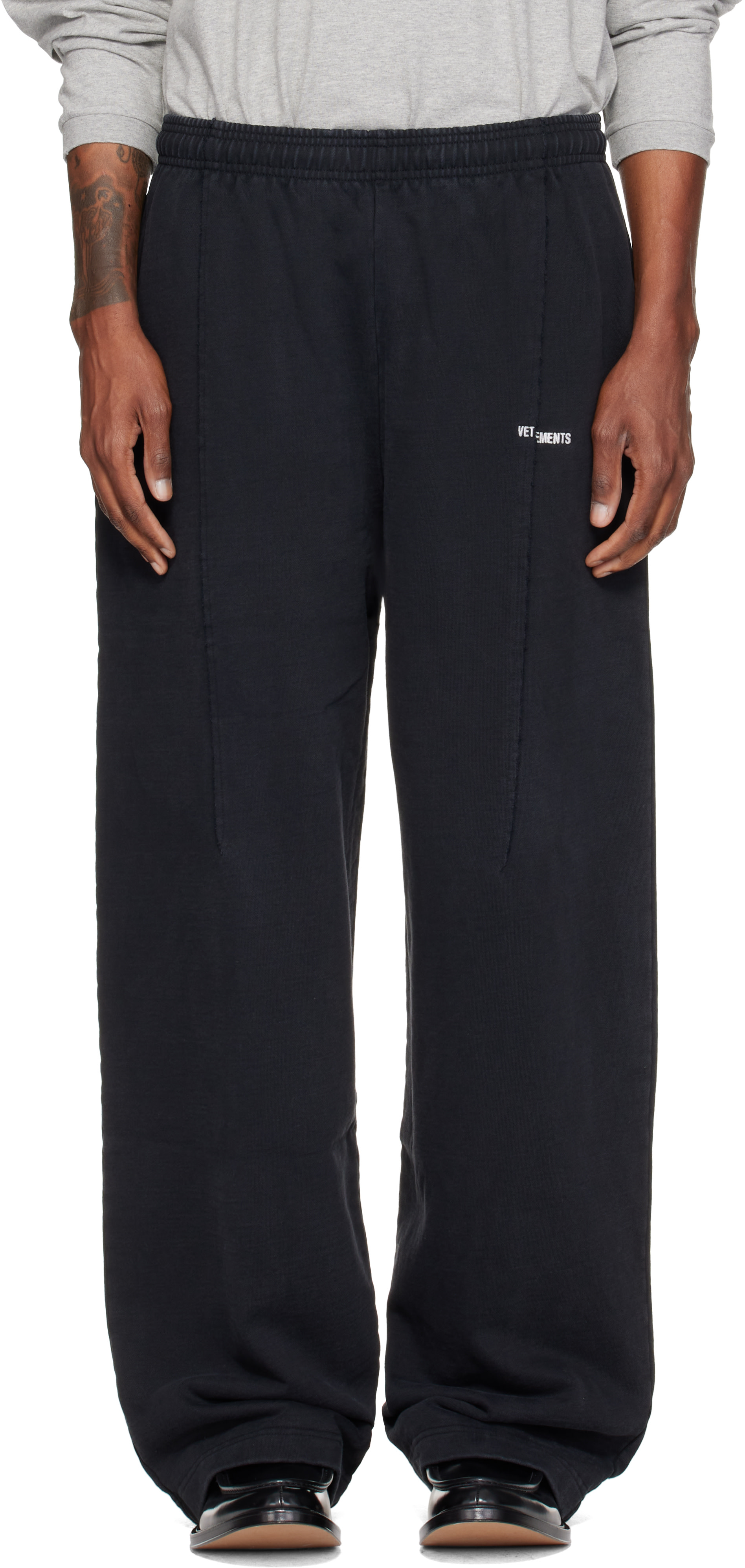 VETEMENTS - ブラック Pinched Cut Up スウェットパンツ