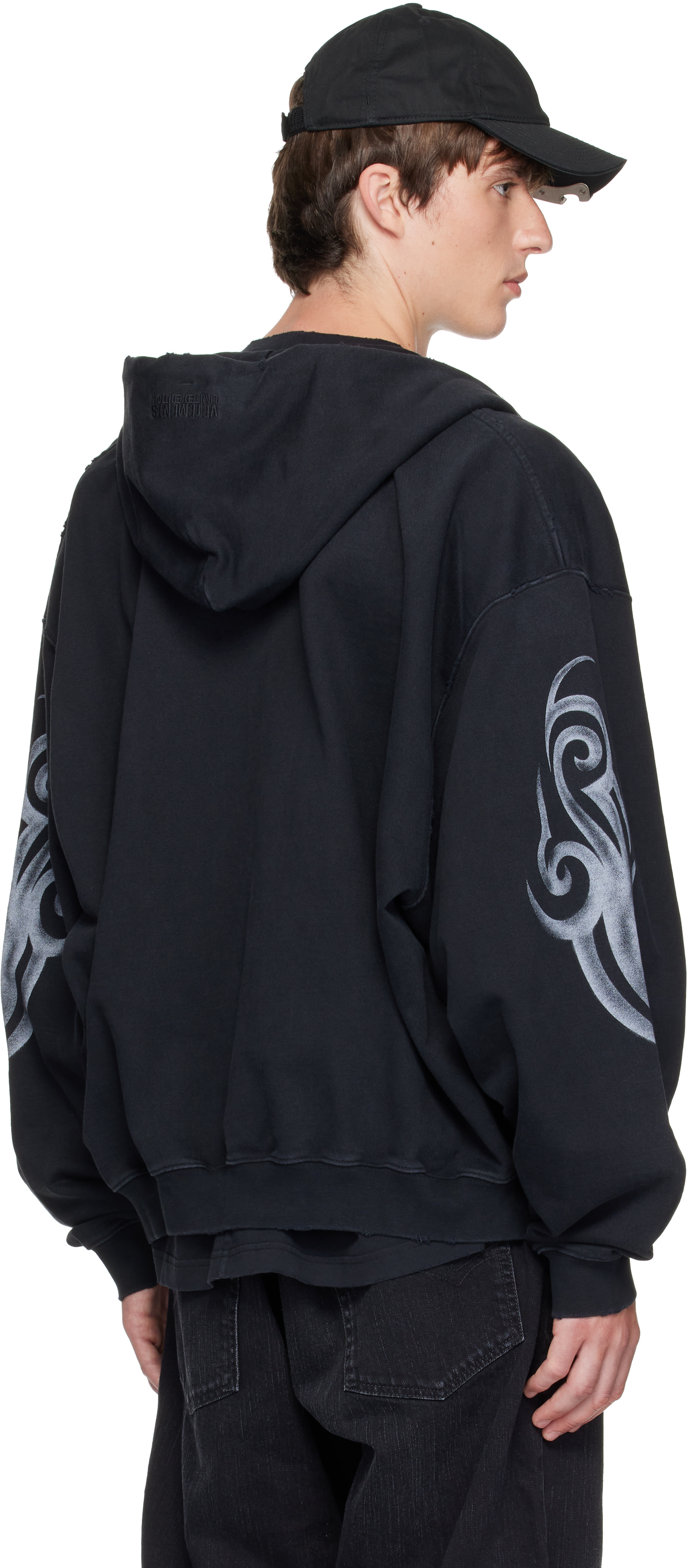 VETEMENTS - Pull à capuche noir à logos de style graffiti