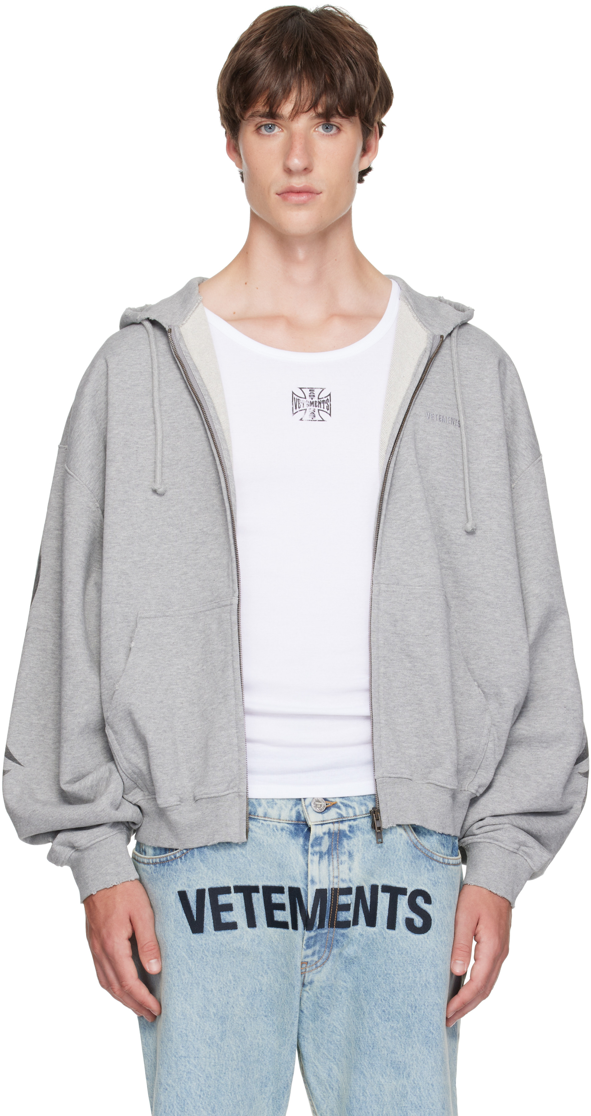 VETEMENTS - Pull à capuche gris à logos de style graffiti