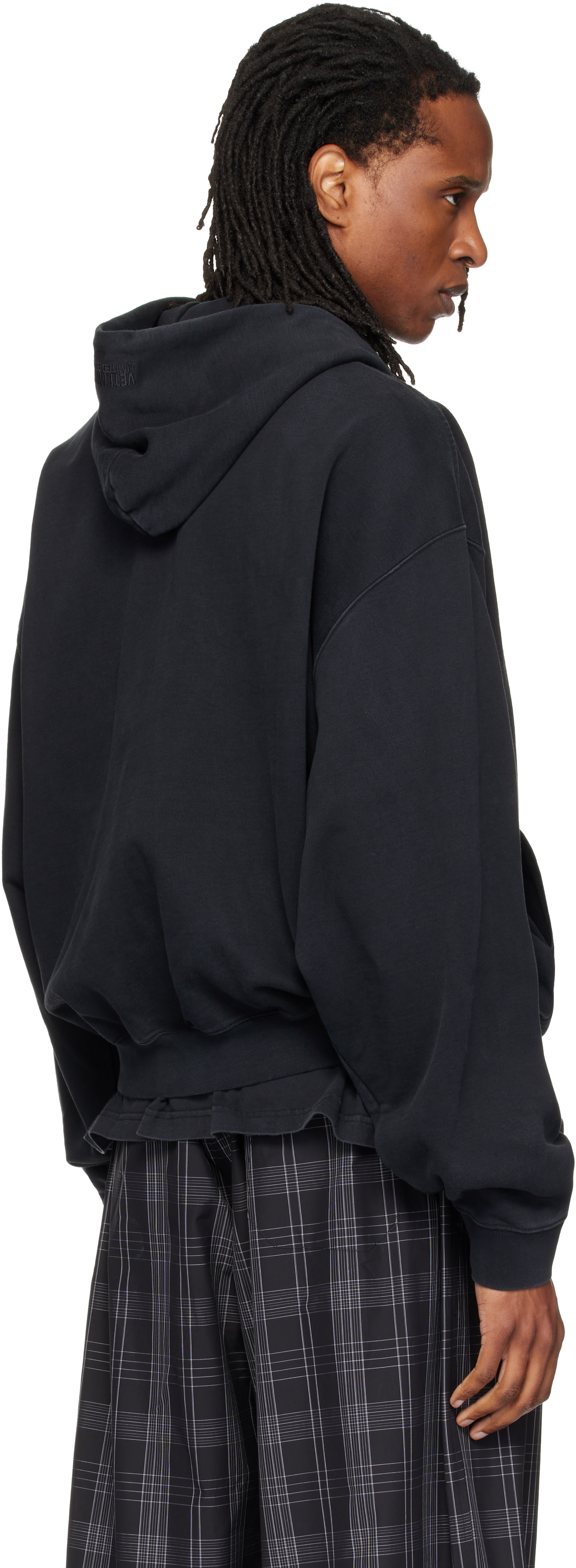 VETEMENTS - Pull à capuche noir à glissière
