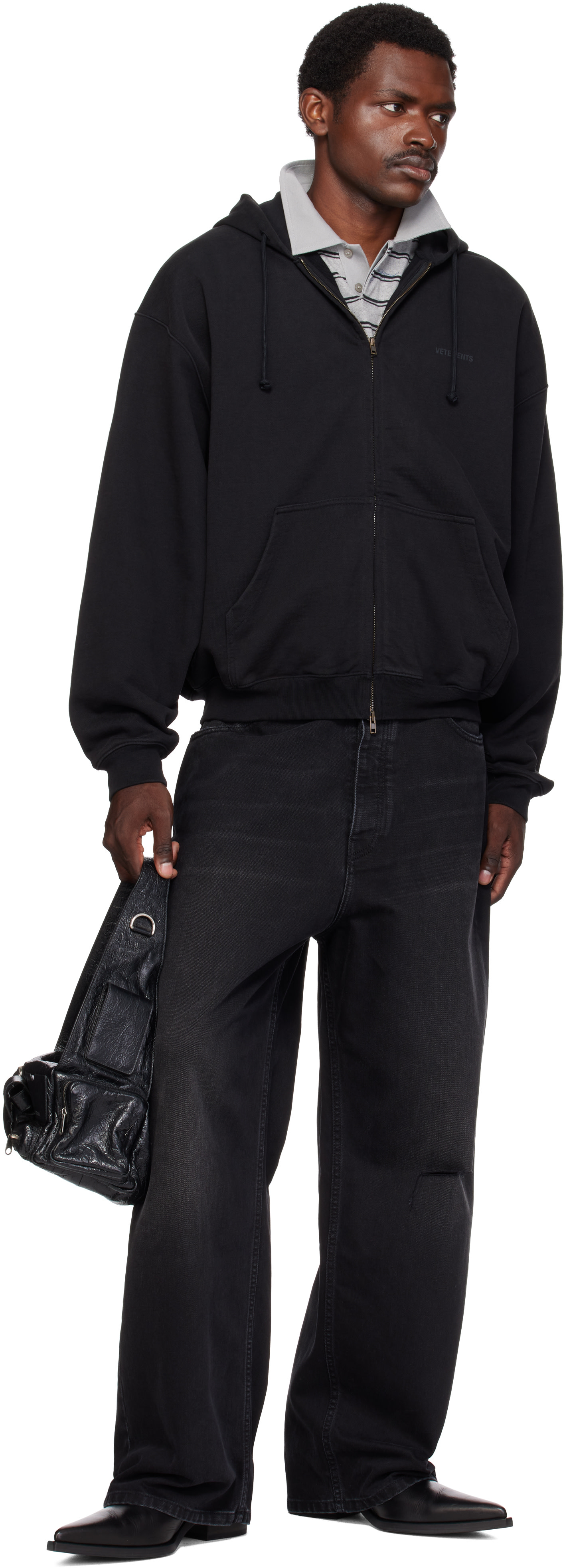 VETEMENTS - Pull à capuche noir à logo et à glissière