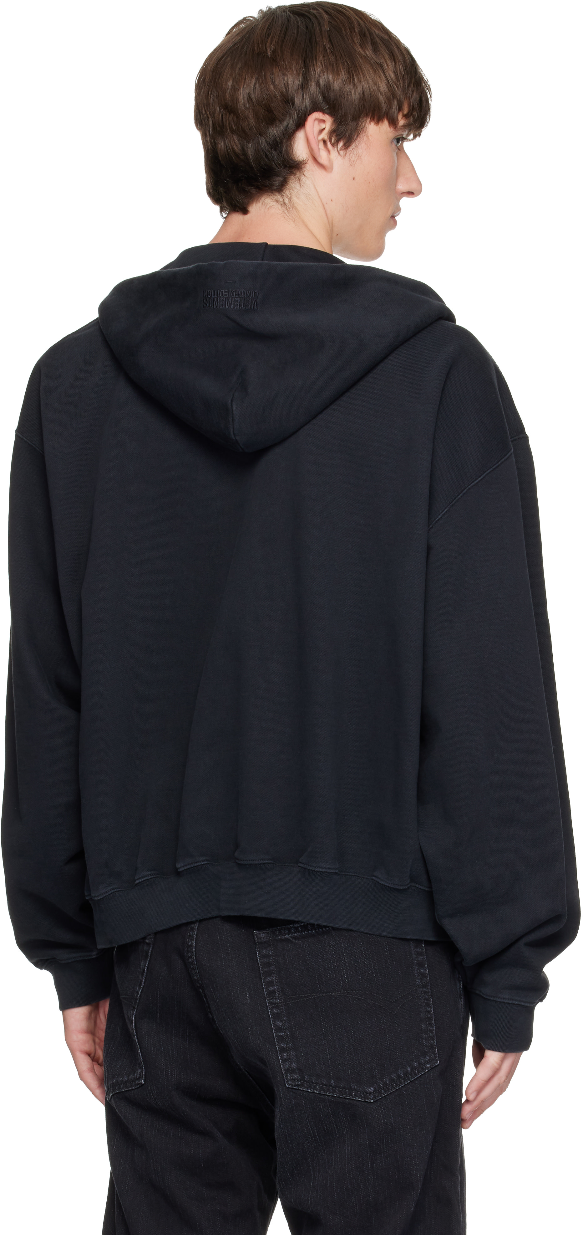 VETEMENTS - Pull à capuche noir à coupe classique et à glissière