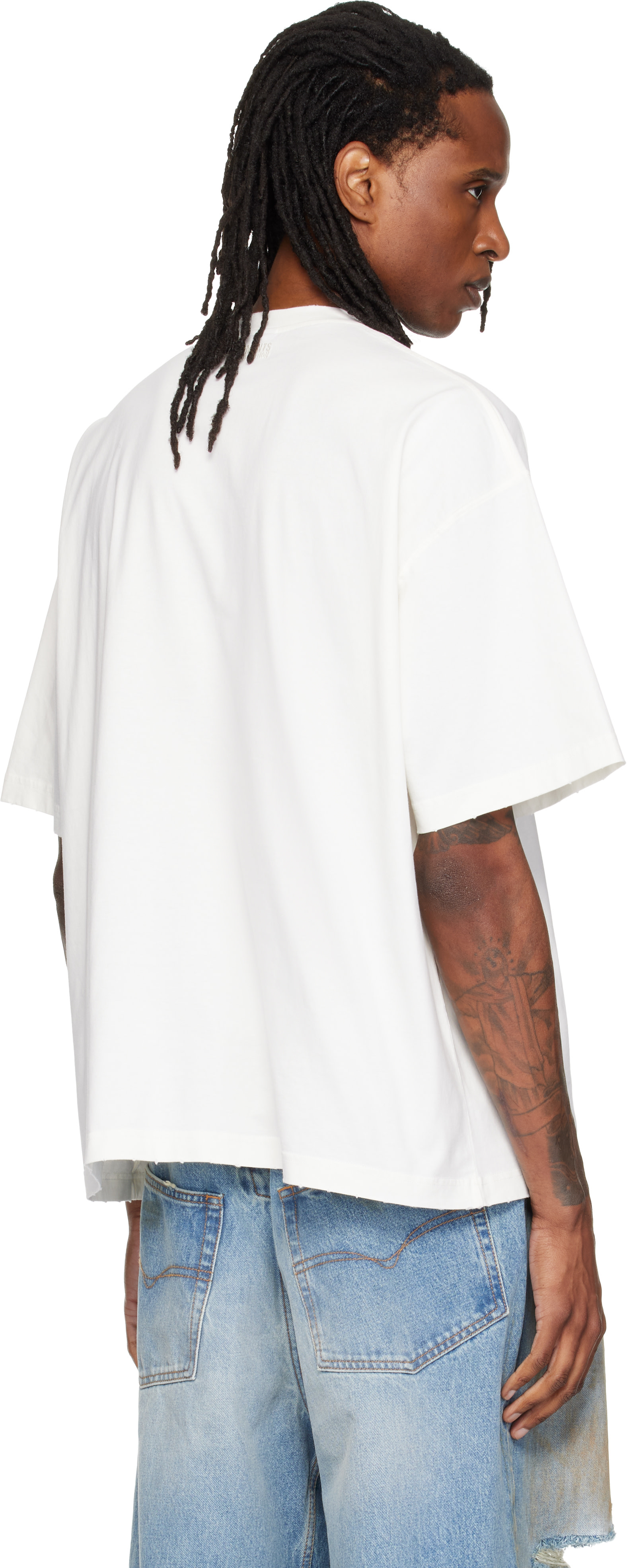 VETEMENTS: オフホワイト Biker Cross Logo ボクシー Tシャツ | SSENSE