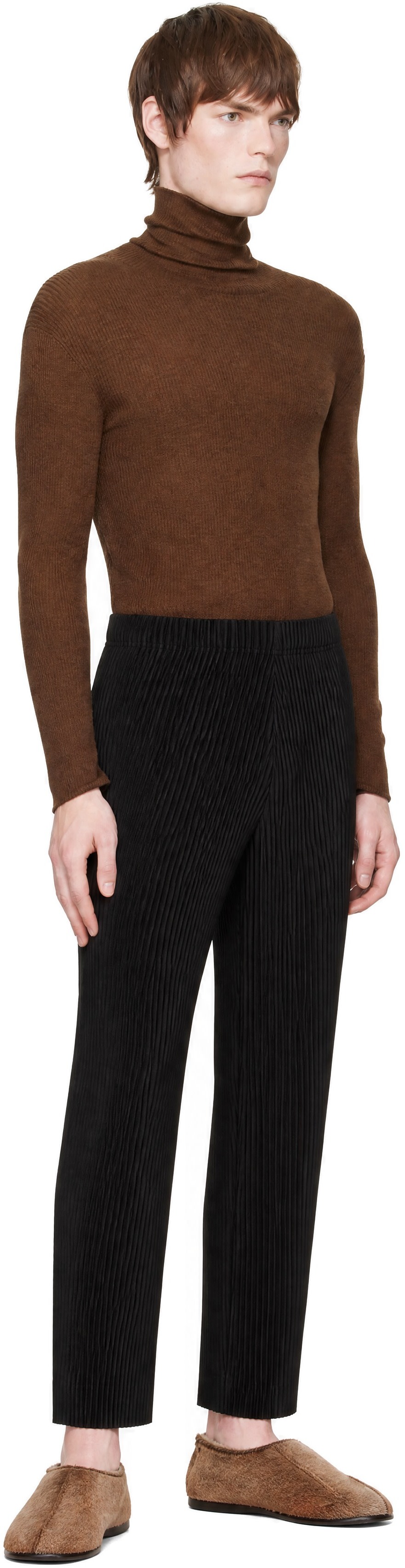 HOMME PLISSÉ ISSEY MIYAKE: Black September Slash Trousers | SSENSE HOMME PLISSÉ ISSEY MIYAKE: Black September Slash Trousers | SSENSE