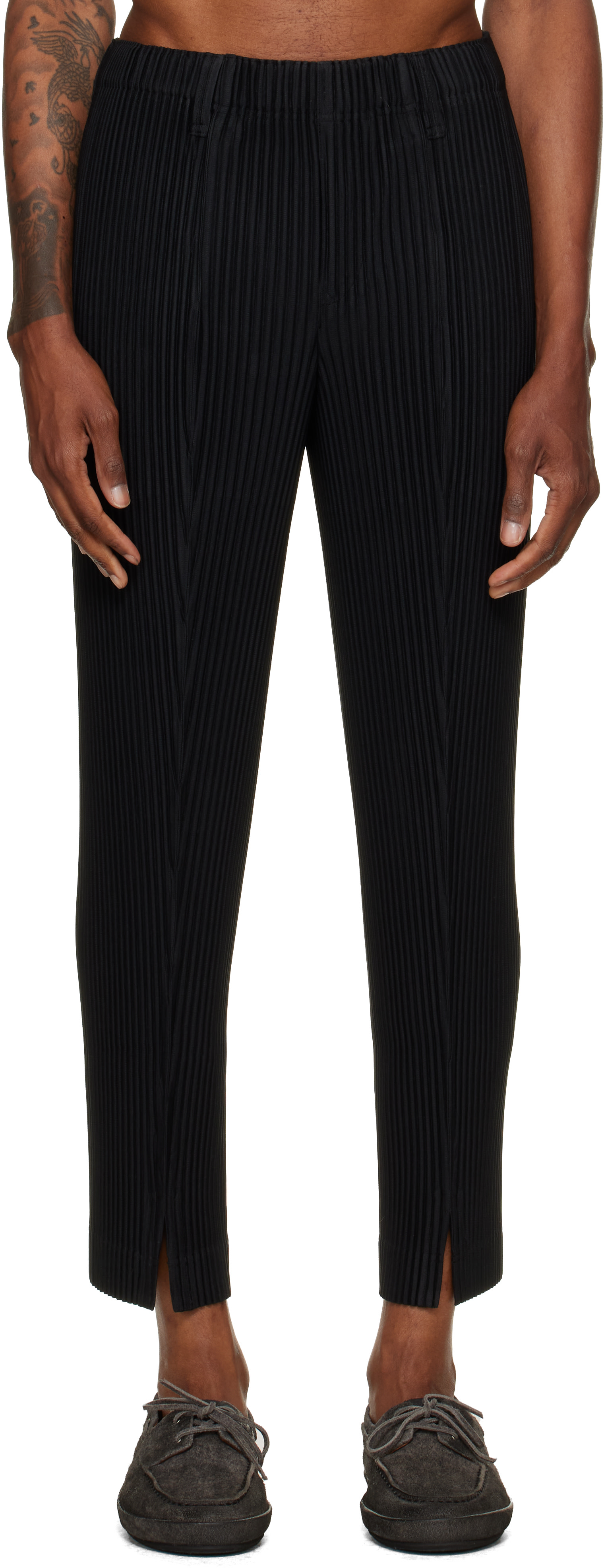 HOMME PLISSÉ ISSEY MIYAKE: Black Tailored Pleats 1 Trousers | SSENSE