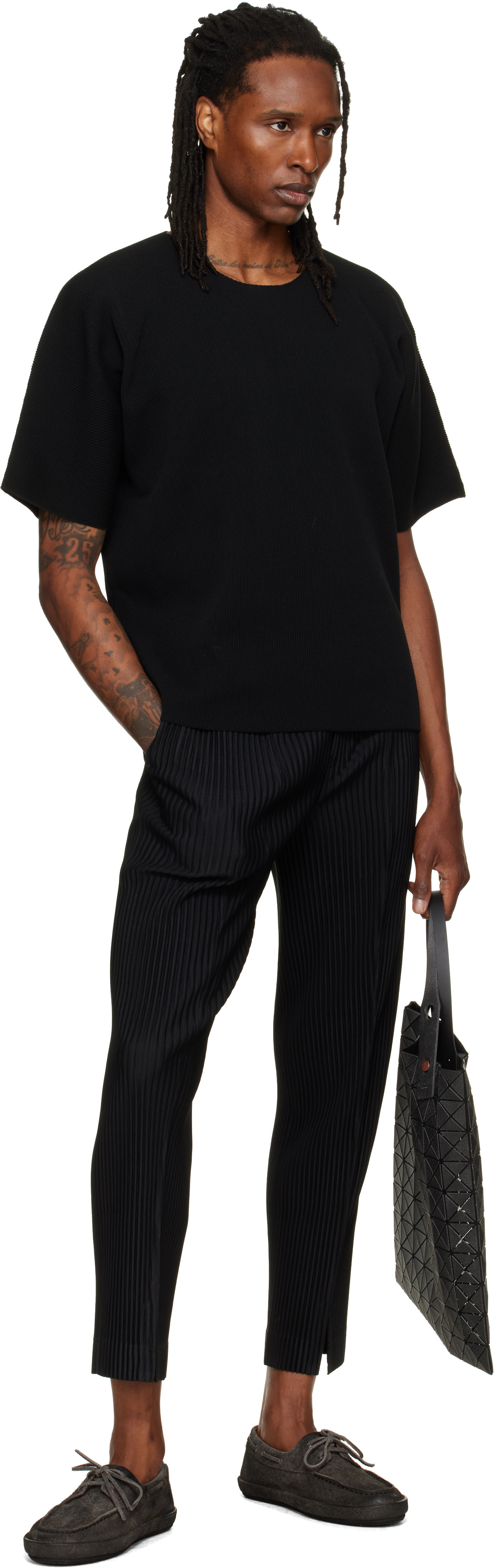 HOMME PLISSÉ ISSEY MIYAKE: Black Tailored Pleats 1 Trousers | SSENSE