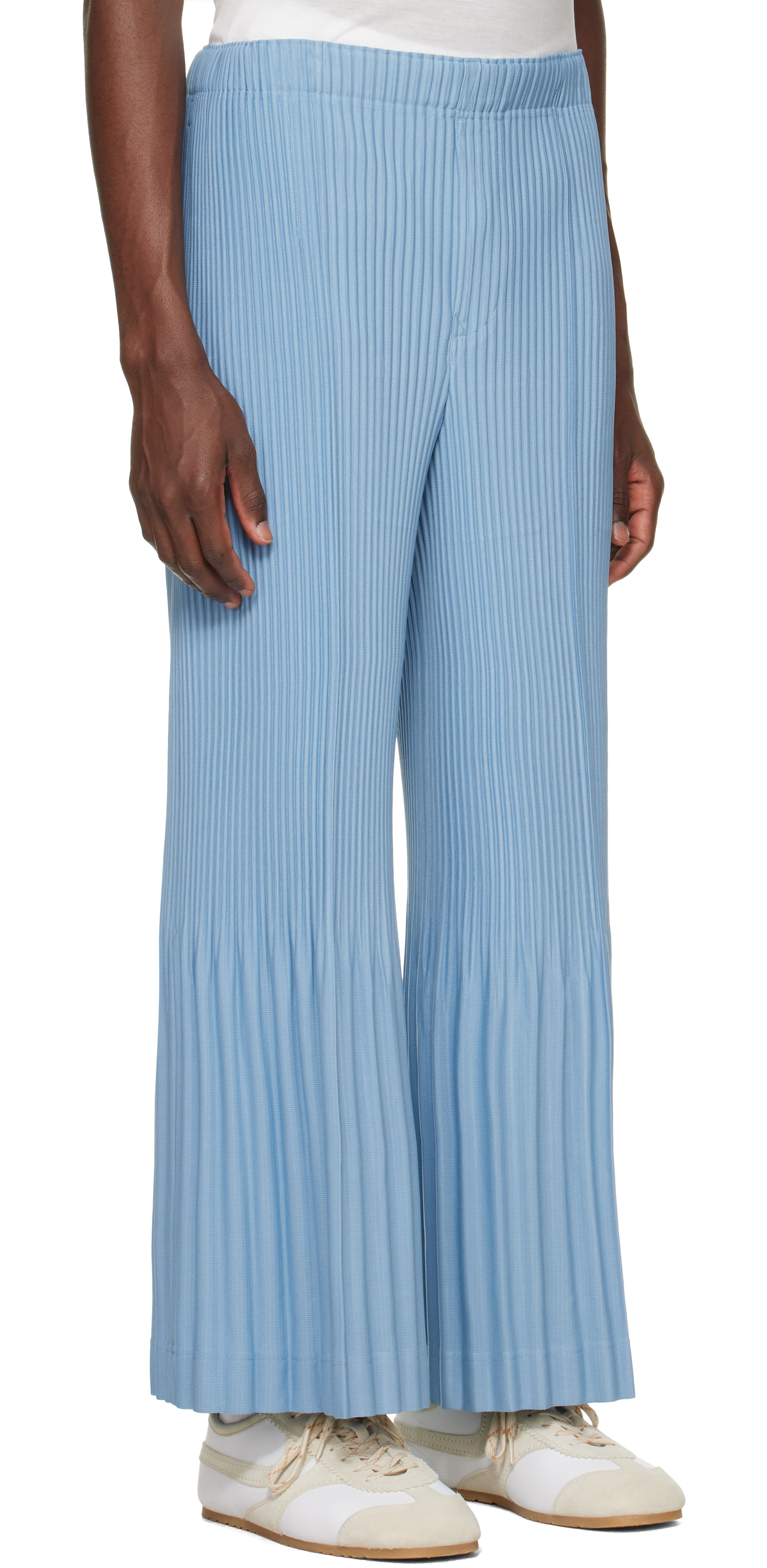 HOMME PLISSE ISSEY MIYAKE プリーツパンツ 水色 HOMME PLISSÉ ISSEY MIYAKE: Blue Pleats Bottoms 1 Trousers | SSENSE