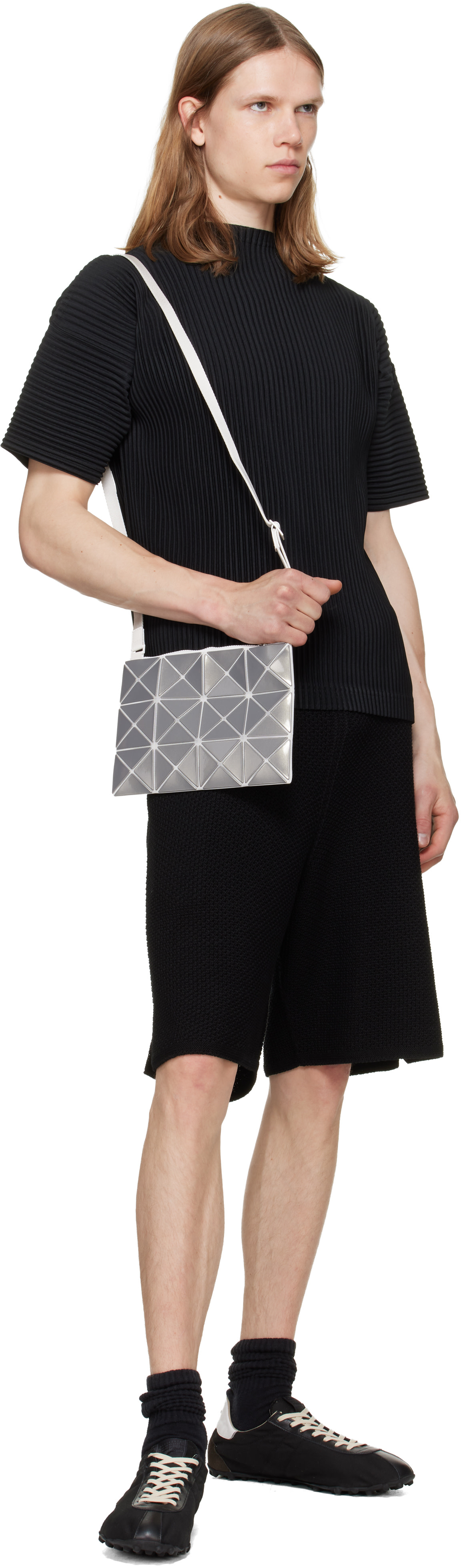 BAOBAO ISSEI MIYAKE メッセンジャー BAO BAO ISSEY MIYAKE: Gray Lucent Metallic Messenger Bag | SSENSE