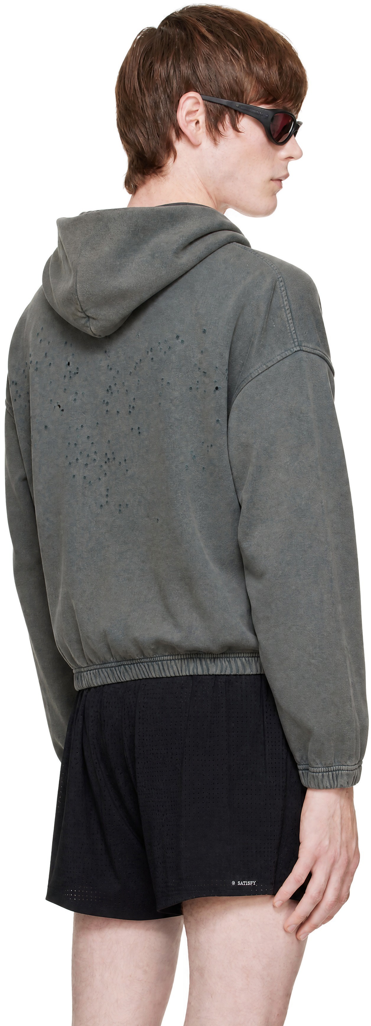 Satisfy - Pull à capuche gris à perforations MothTech