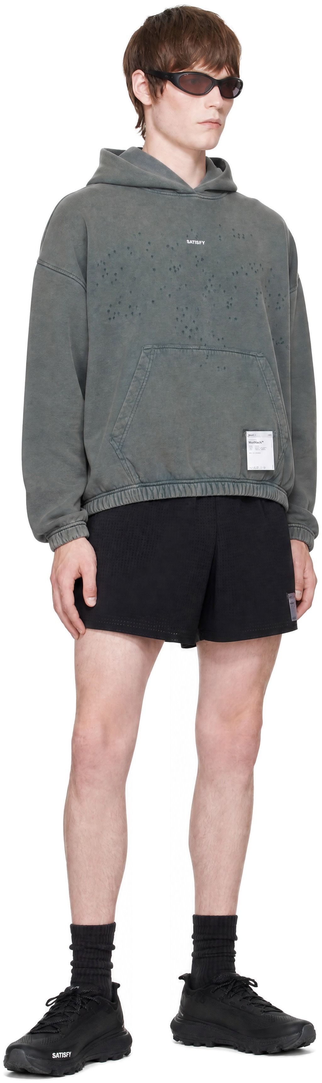 Satisfy - Pull à capuche gris à perforations MothTech