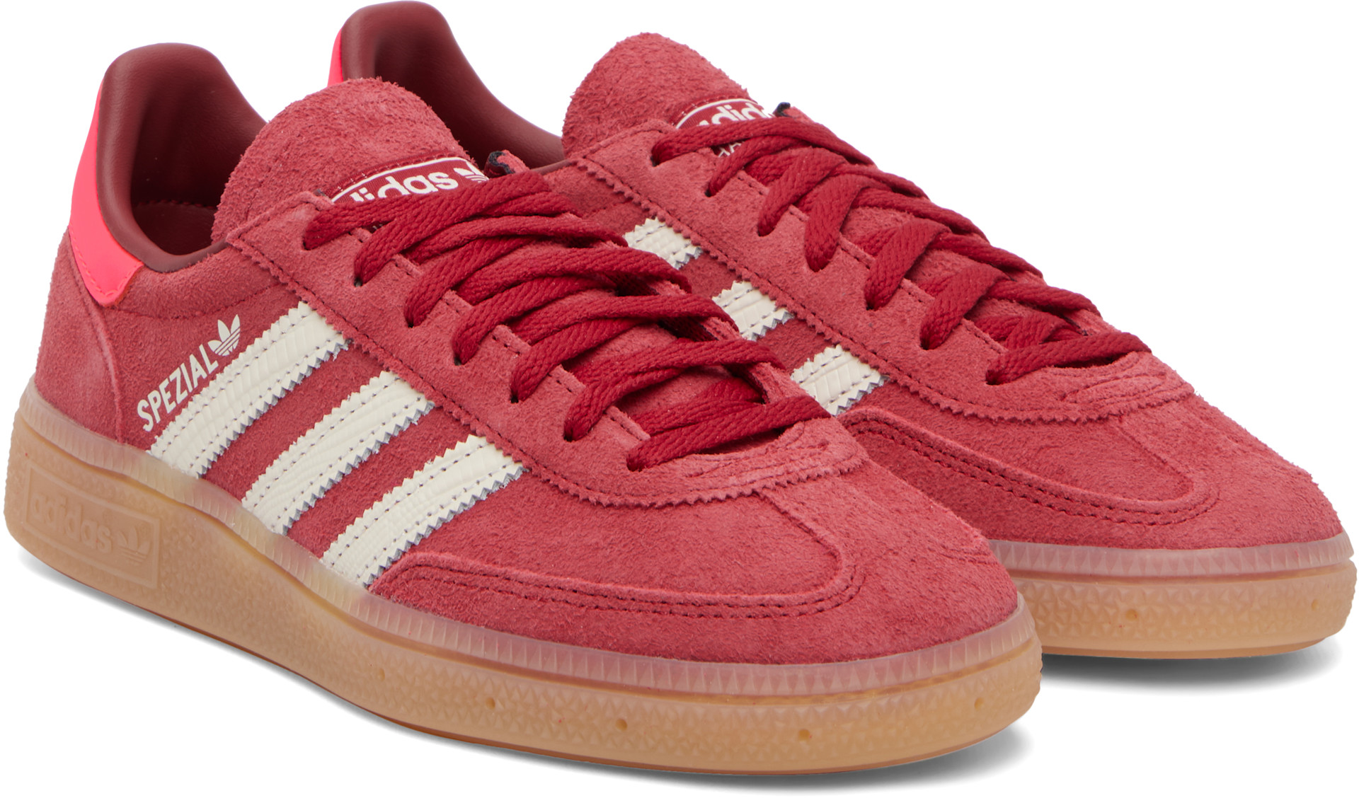 adidas Originals: レッド Handball Spezial スニーカー | SSENSE 日本
