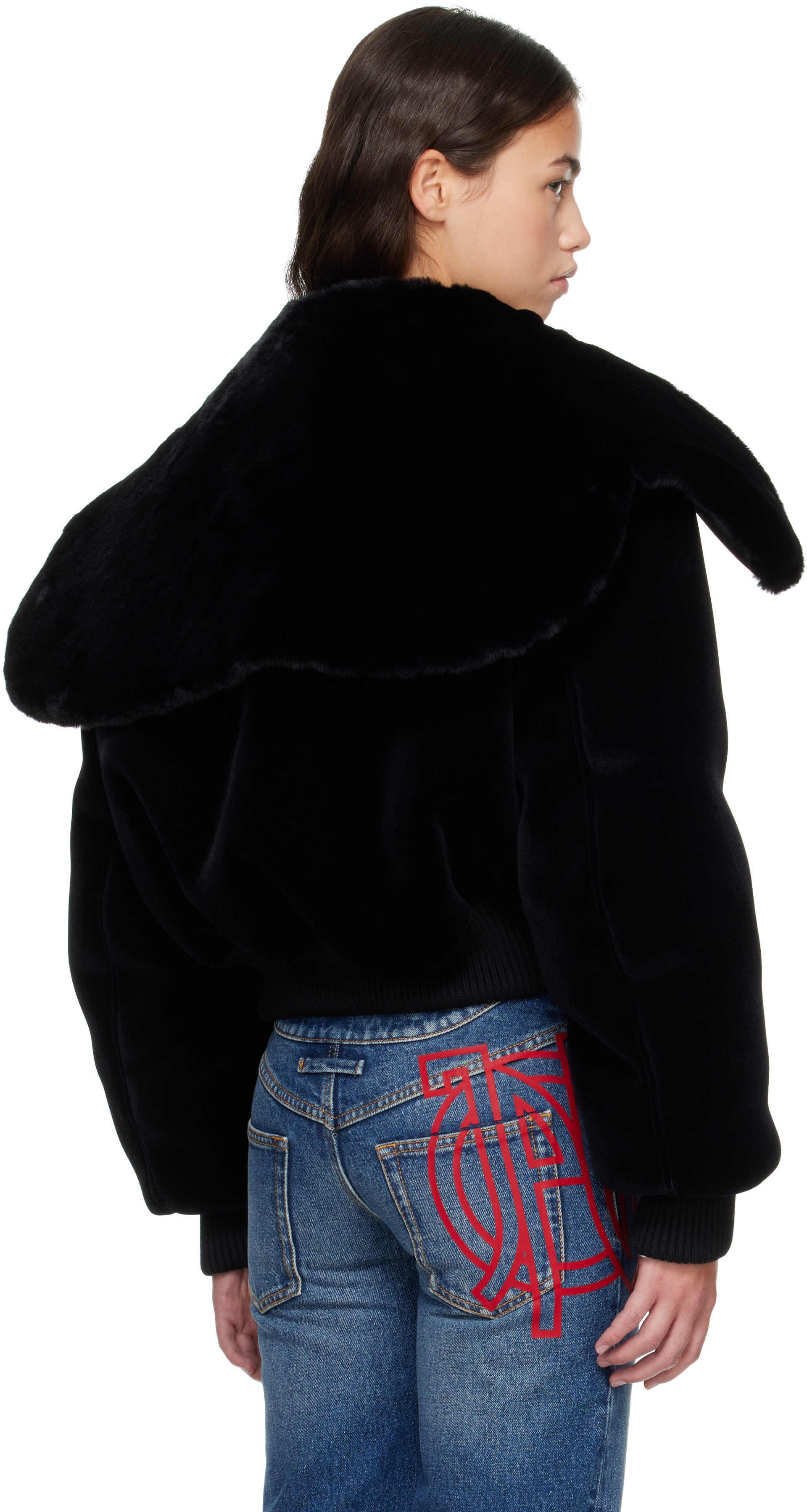 ブラック フーデッド ボンバージャケット Jean Paul Gaultier: ブラック 'The Fur' ボンバージャケット | SSENSE