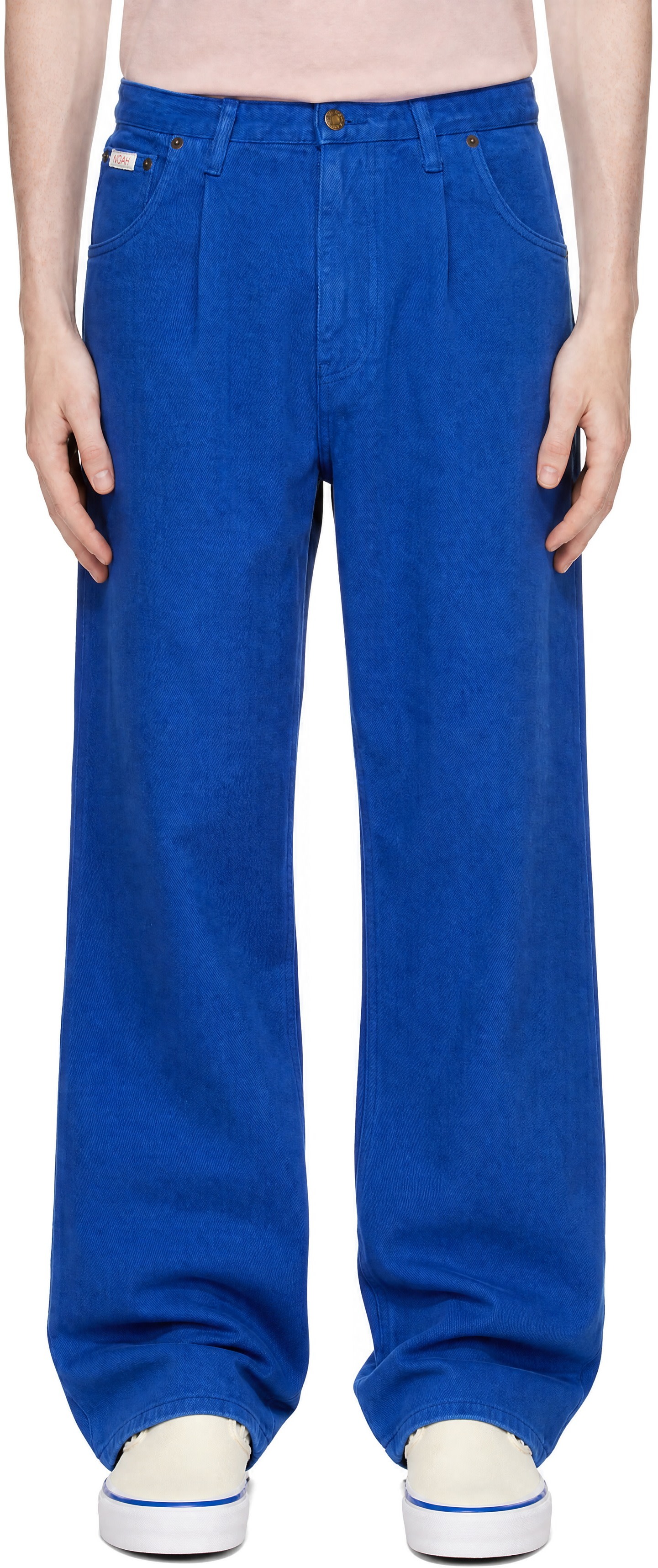 Noah - Blue Brushed Denim Pleated Jeans