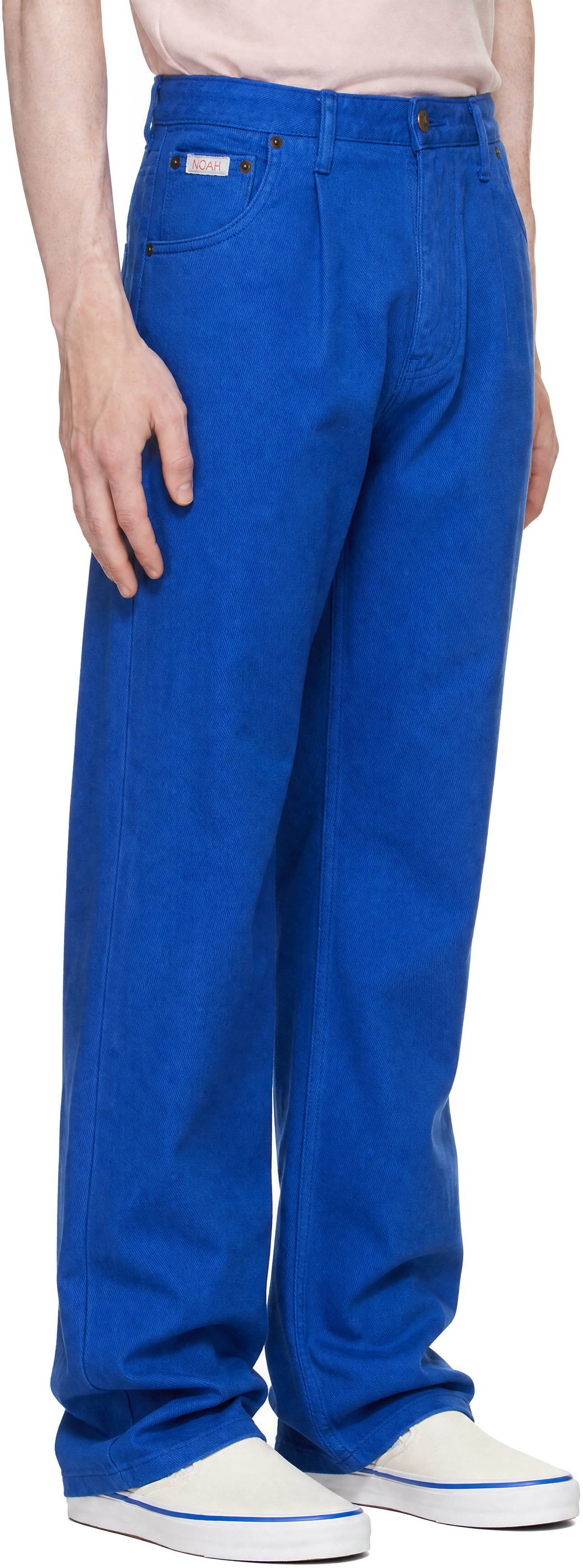 Noah - Blue Brushed Denim Pleated Jeans