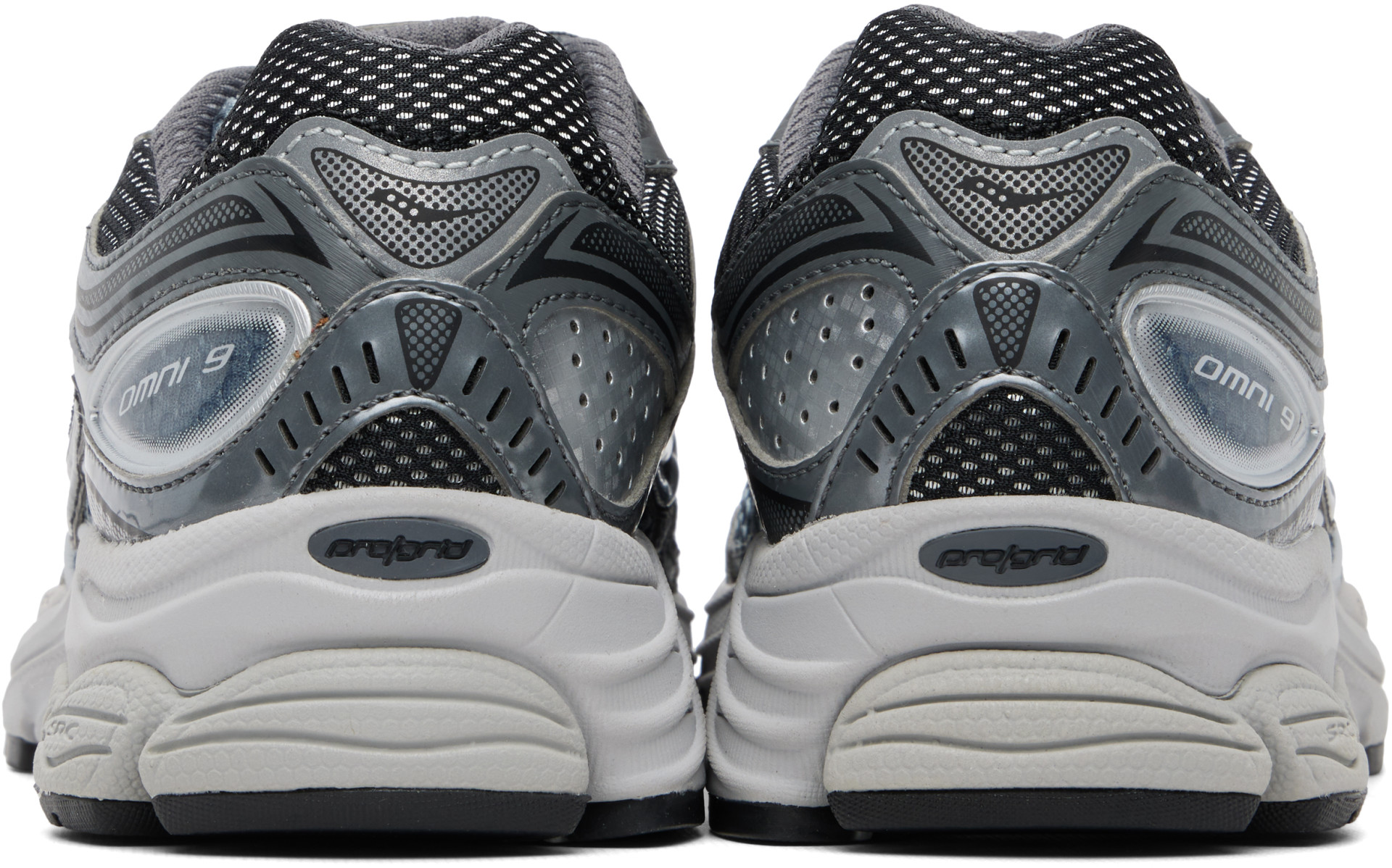 Saucony - グレー ProGrid Omni 9 スニーカー