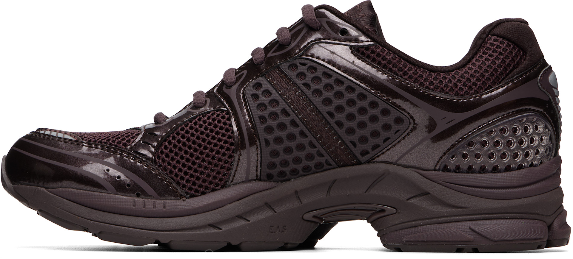 Saucony - パープル ProGrid Triumph 4 スニーカー