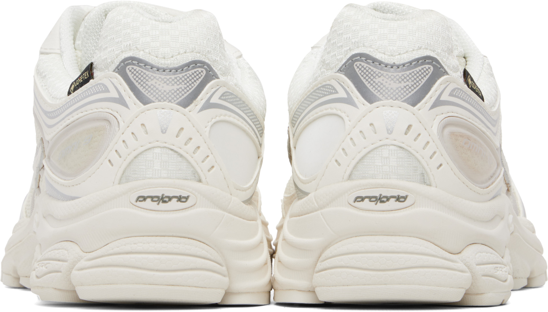 Saucony - Baskets Omni 9 blanches à technologie ProGrid