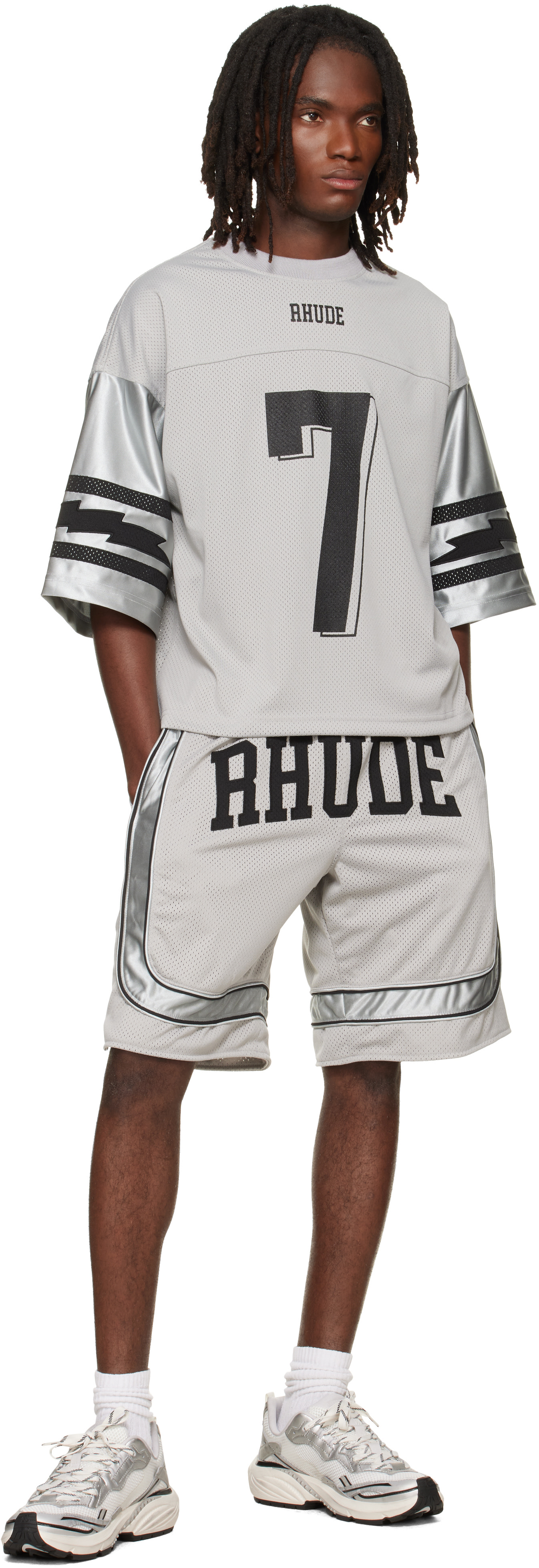 Rhude: グレー Baggy Mesh Collegiate Logo ショートパンツ | SSENSE 日本
