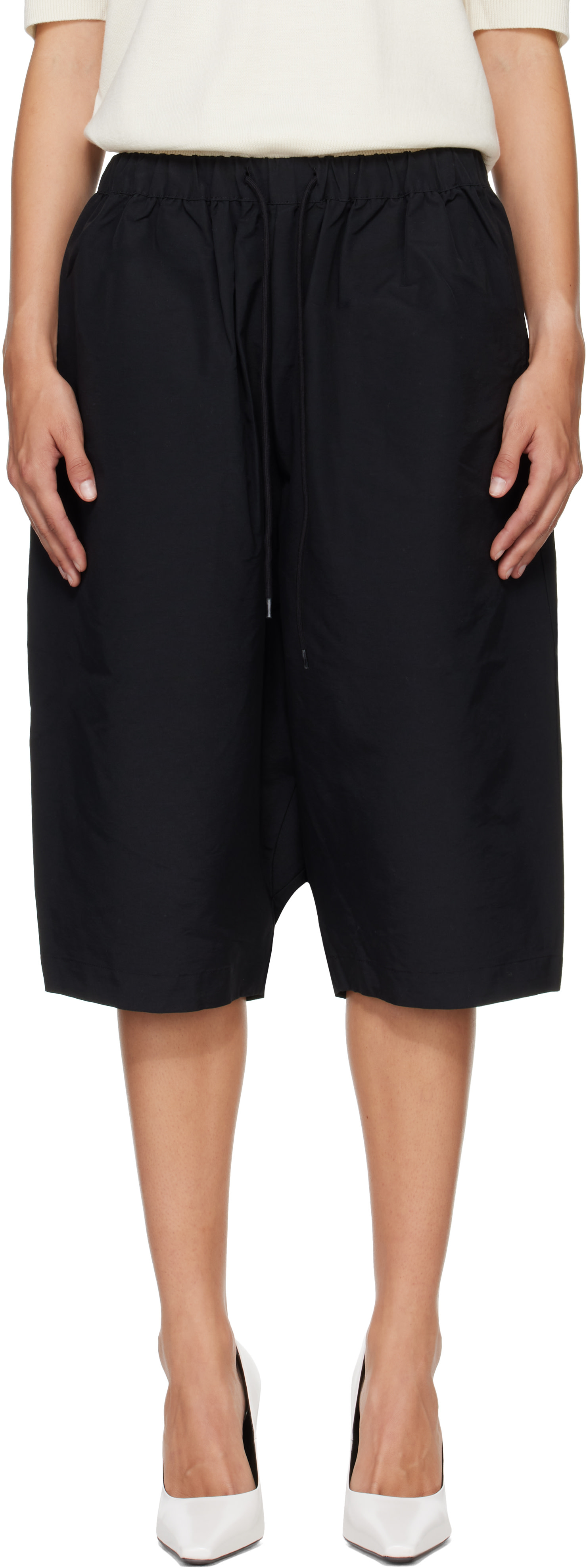 Entire Studios - Short fuselé noir en nylon