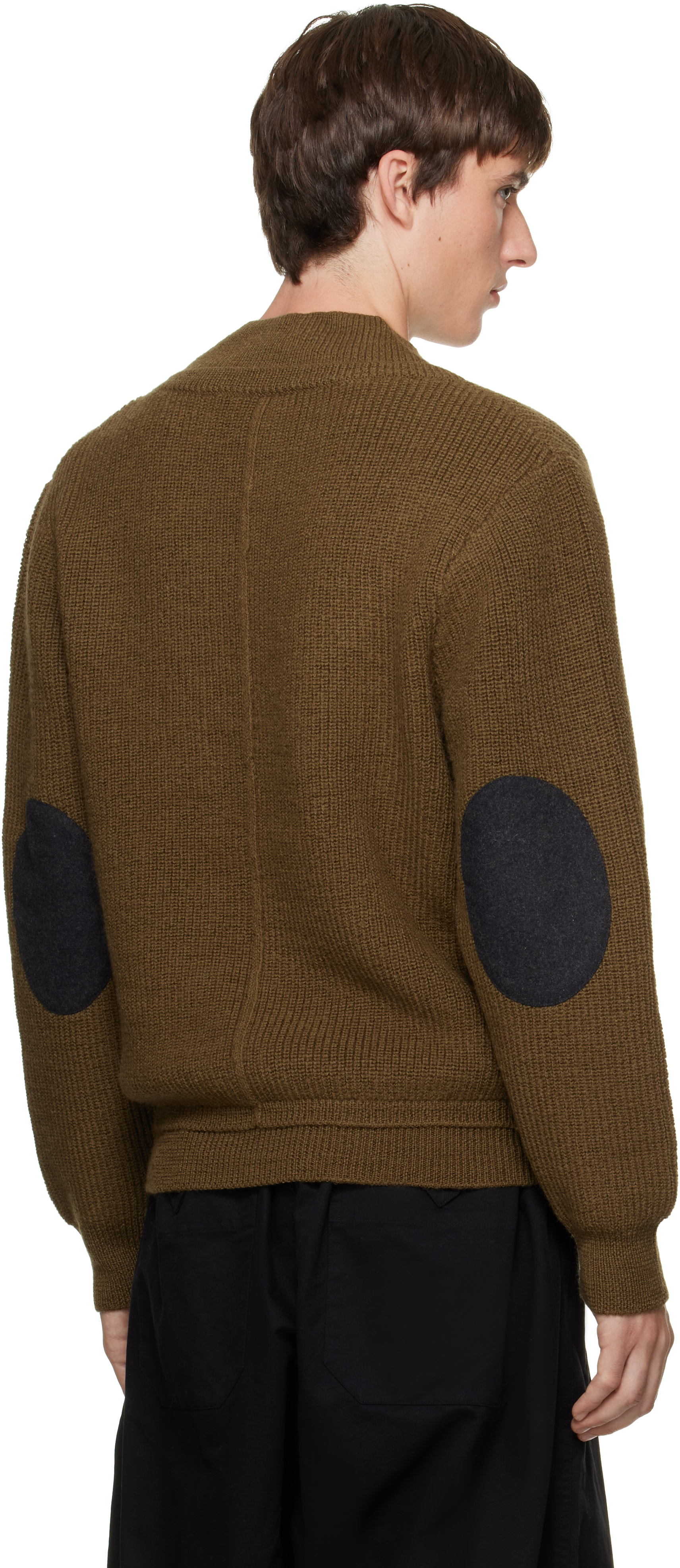 Entire Studios - Pull kaki en tricot à col en V