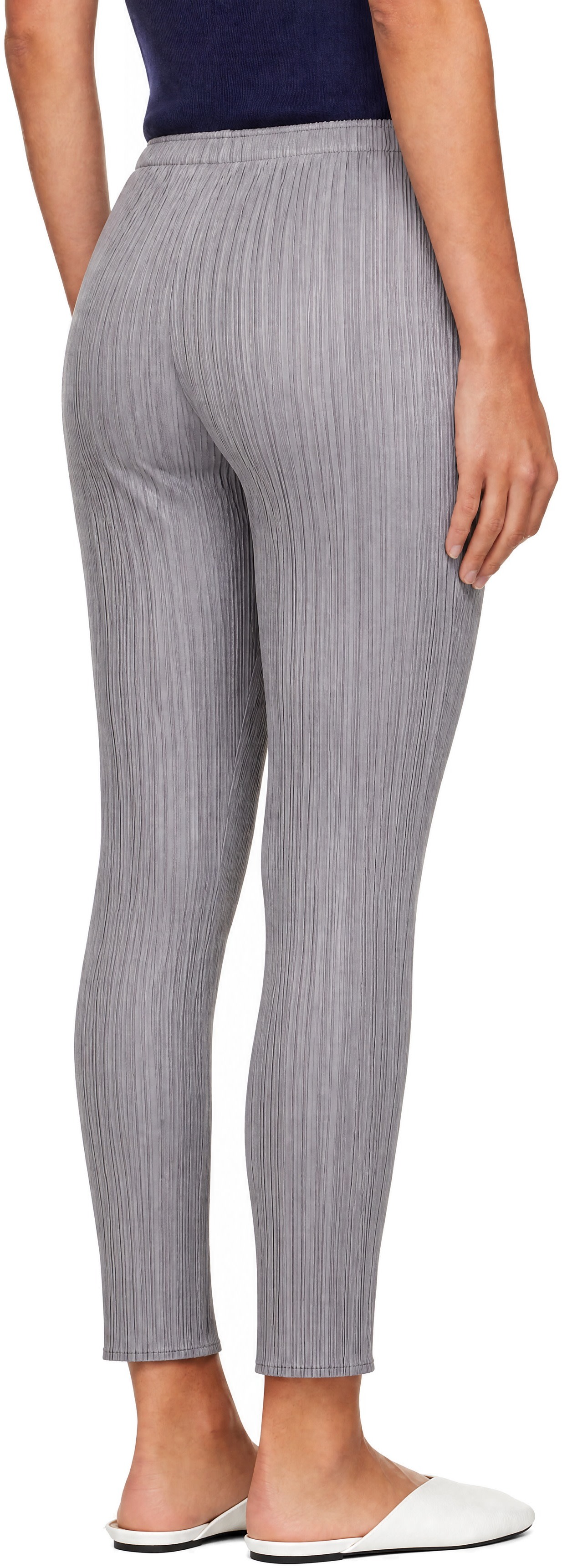 PLEATS PLEASE ISSEY MIYAKE - Pantalon gris - BASICS