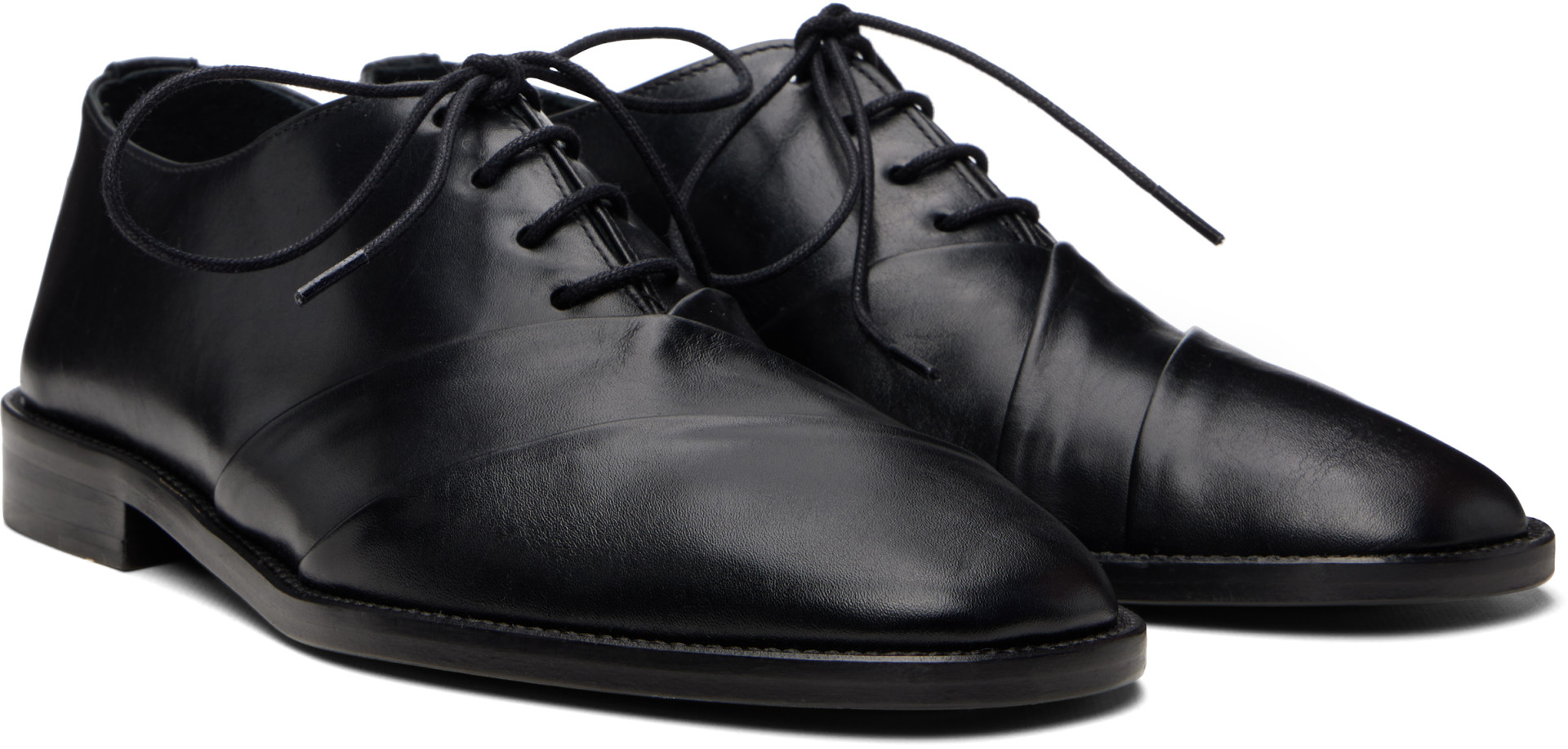 HEREU - Black Retall Derbys
