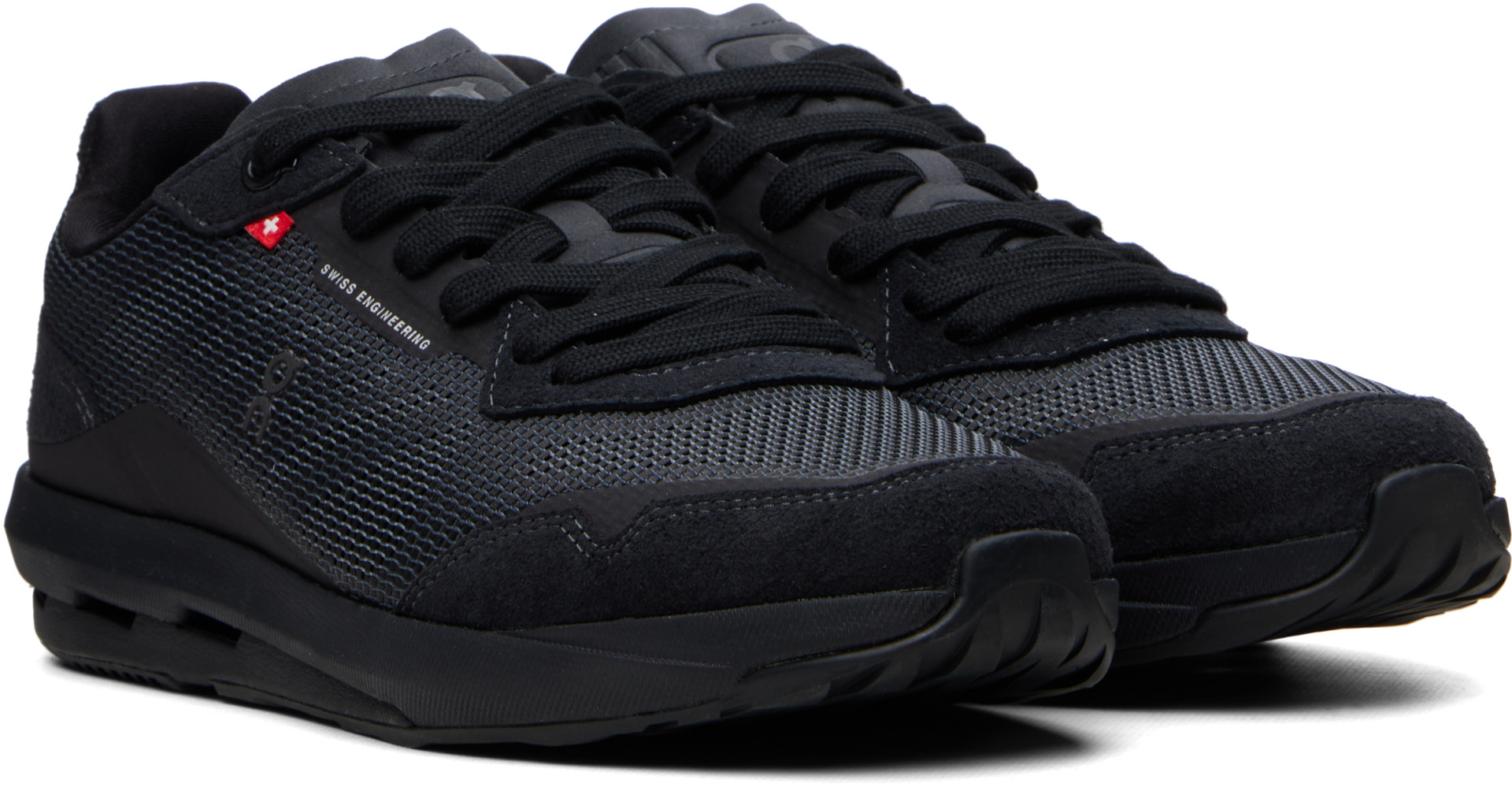 On - Baskets Cloudmuse noires