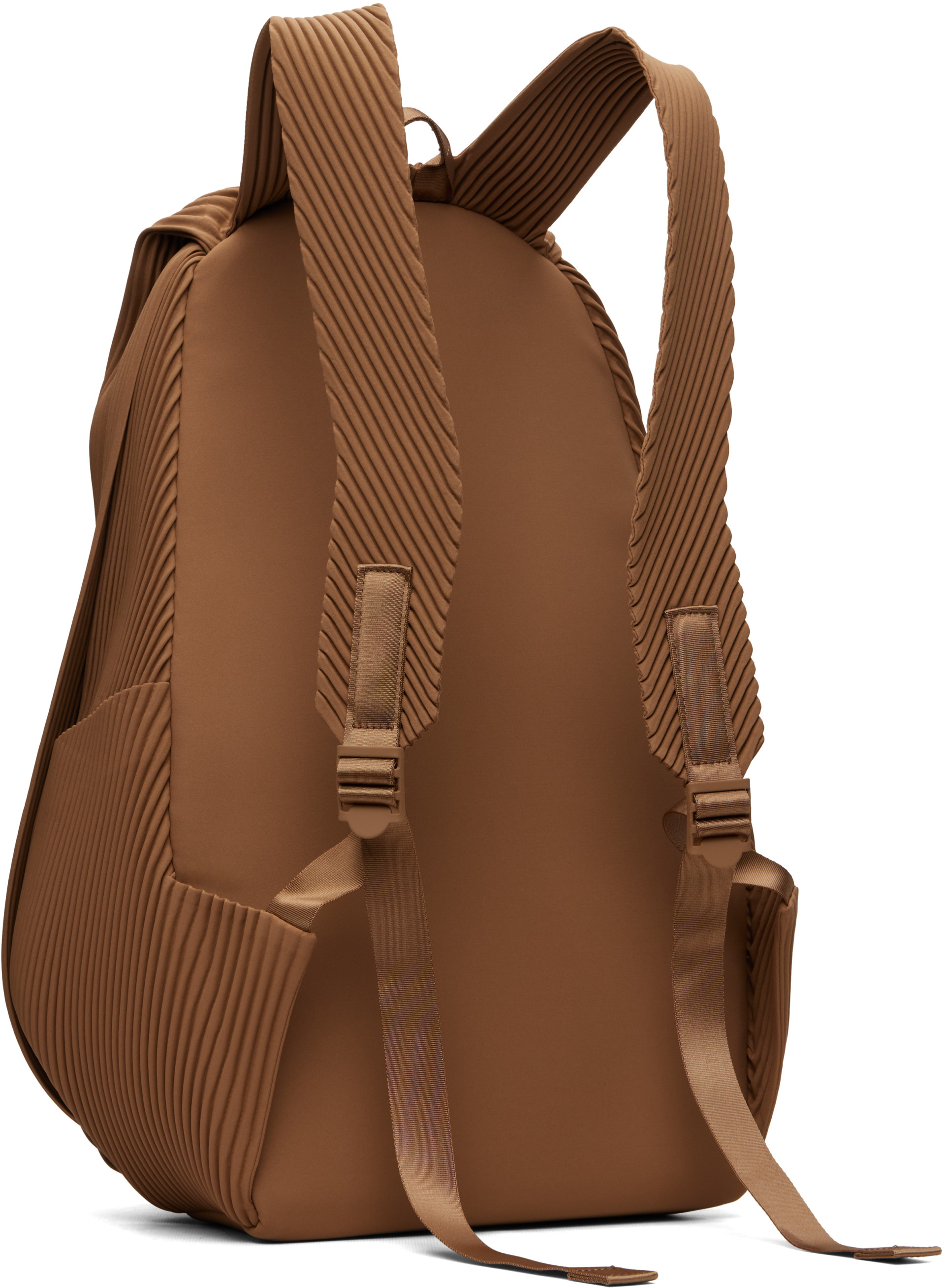 HOMME PLISSÉ ISSEY MIYAKE BACKPACK HOMME PLISSÉ ISSEY MIYAKE: Beige Pleats Backpack | SSENSE
