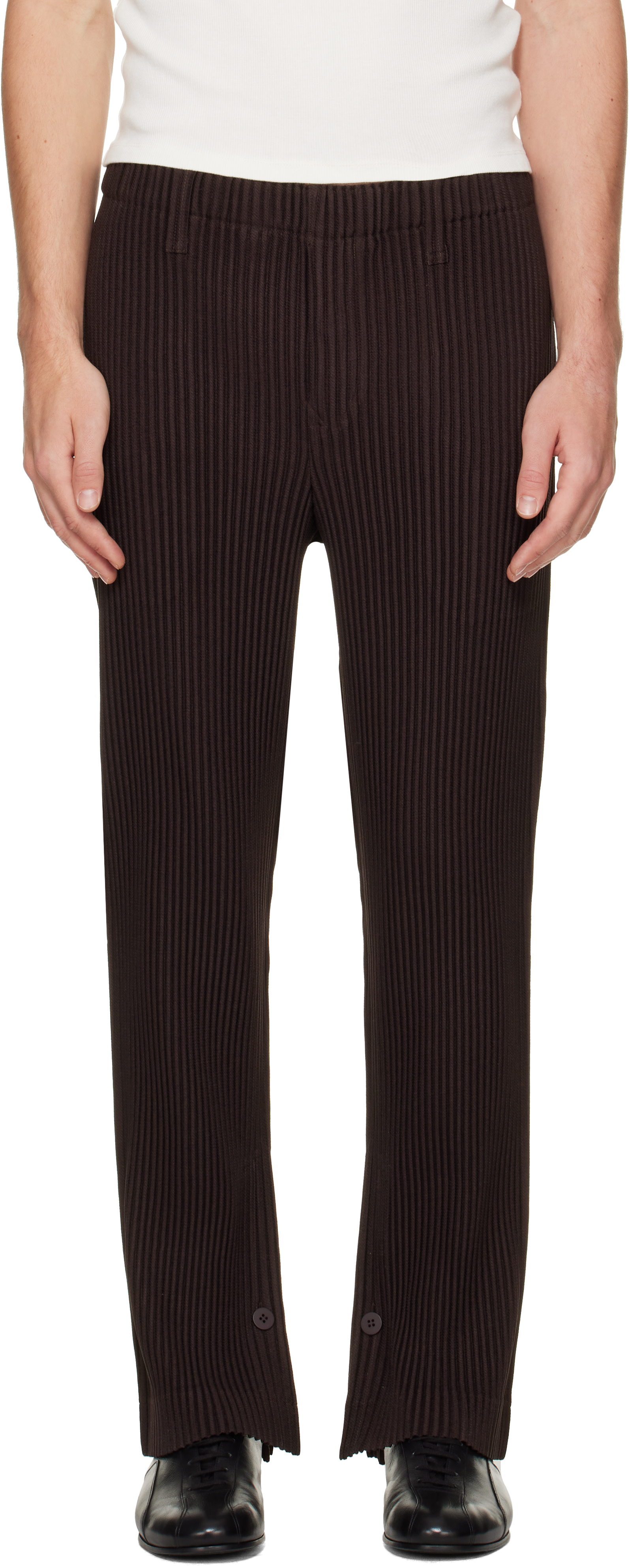 HOMME PLISSE ISSEY MIYAKEプリーツスラックス HOMME PLISSÉ ISSEY MIYAKE: Brown Kersey Pleats Trousers | SSENSE