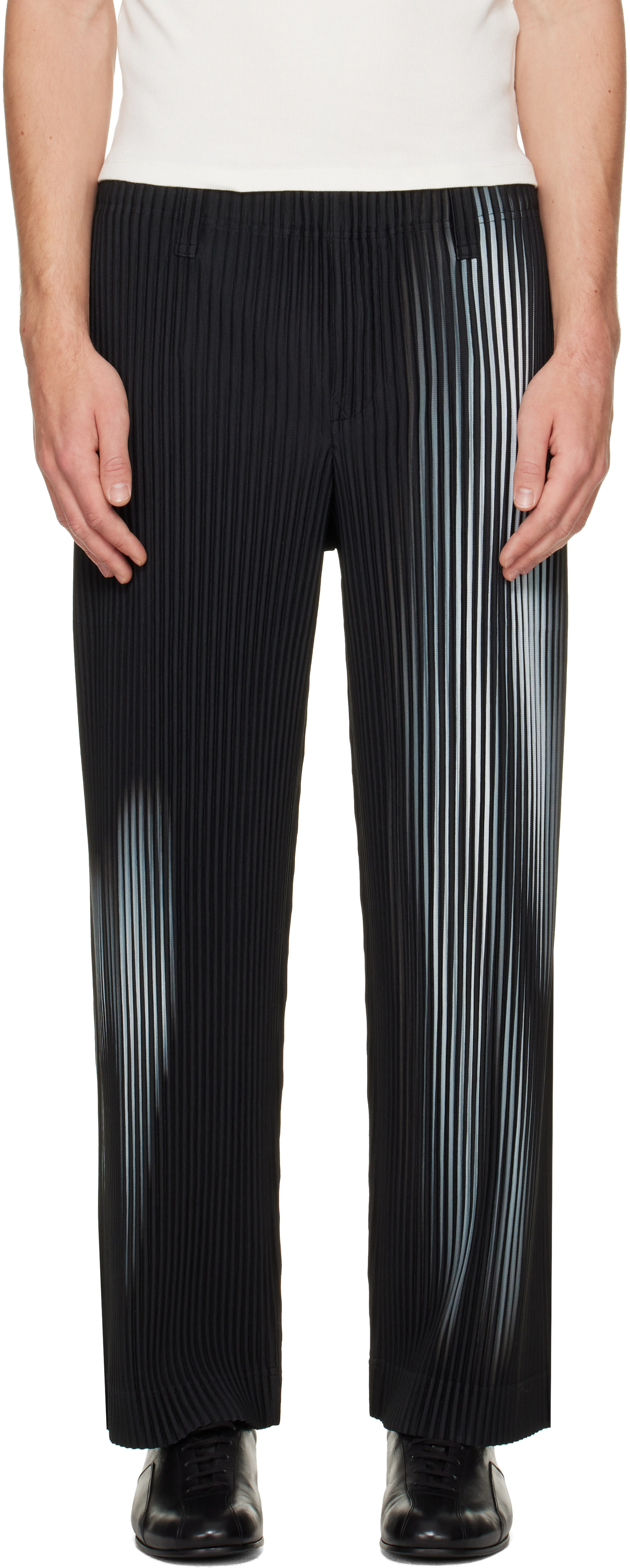 【ブラック】【サイズ2】オムプリッセ パンツ　スラックス HOMME PLISSÉ ISSEY MIYAKE: Black In The Shadow Trousers | SSENSE