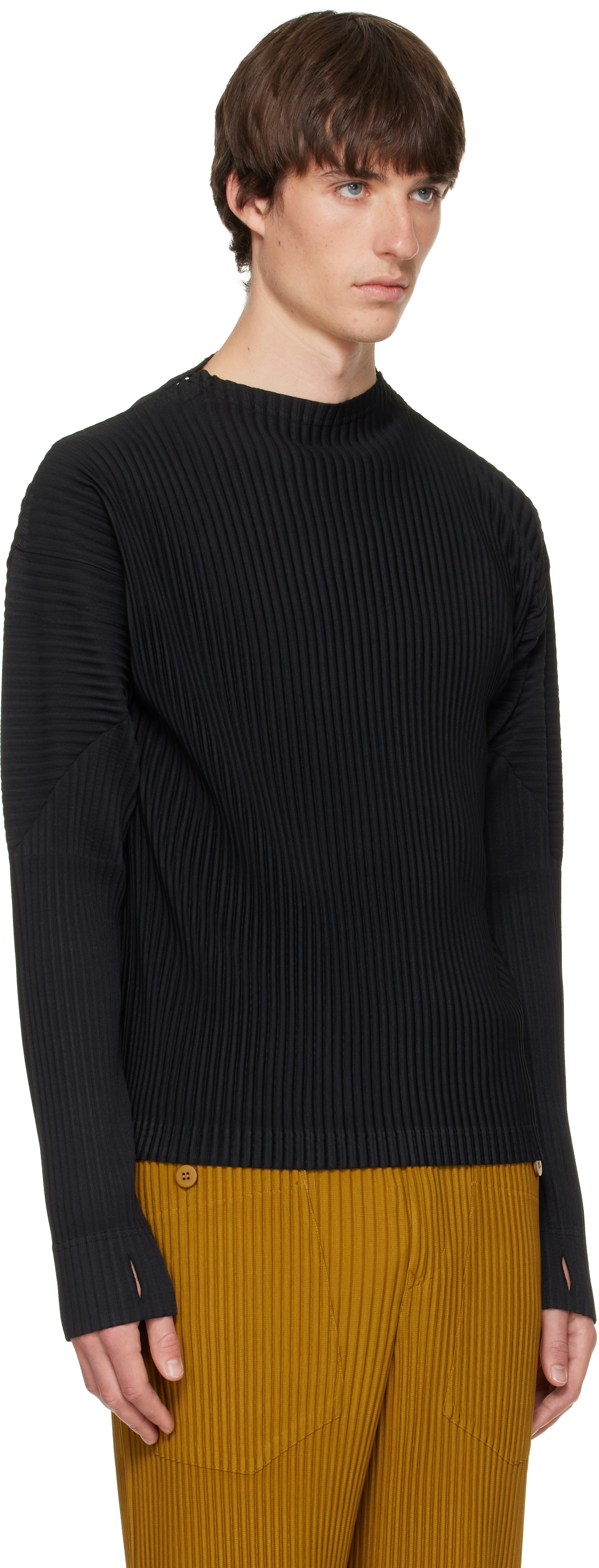 HOMME PLISSÉ ISSEY MIYAKE: Black Monthly Colors October Top | SSENSE