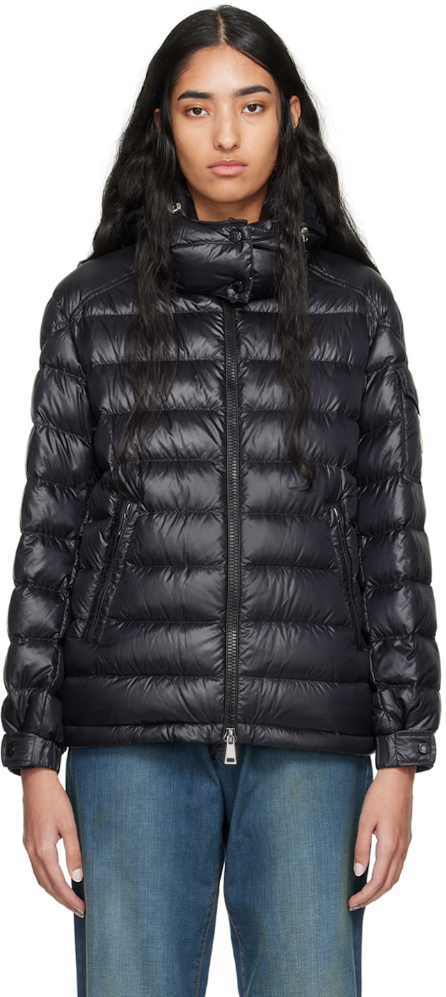 MONCLER ブラックジャケット チェーンディテール Moncler: Black Dalles Down Jacket | SSENSE
