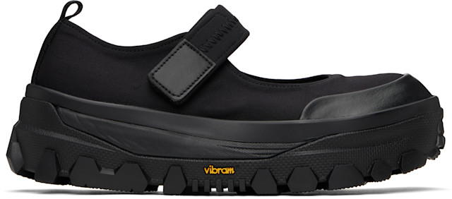 AMOMENTO: ブラック Vibram メリージェーン フラットシューズ | SSENSE