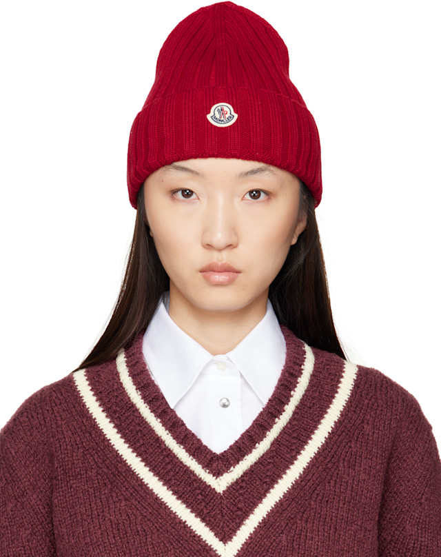 Moncler: レッド ウール ビーニー | SSENSE 日本