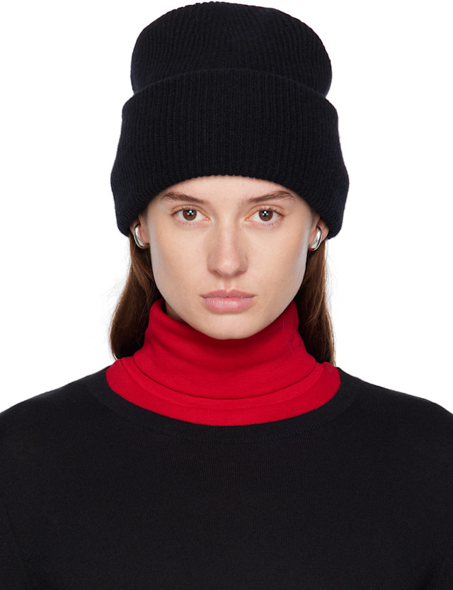 LISA YANG: Black 'The Stockholm' Beanie | SSENSE Puerto Rico