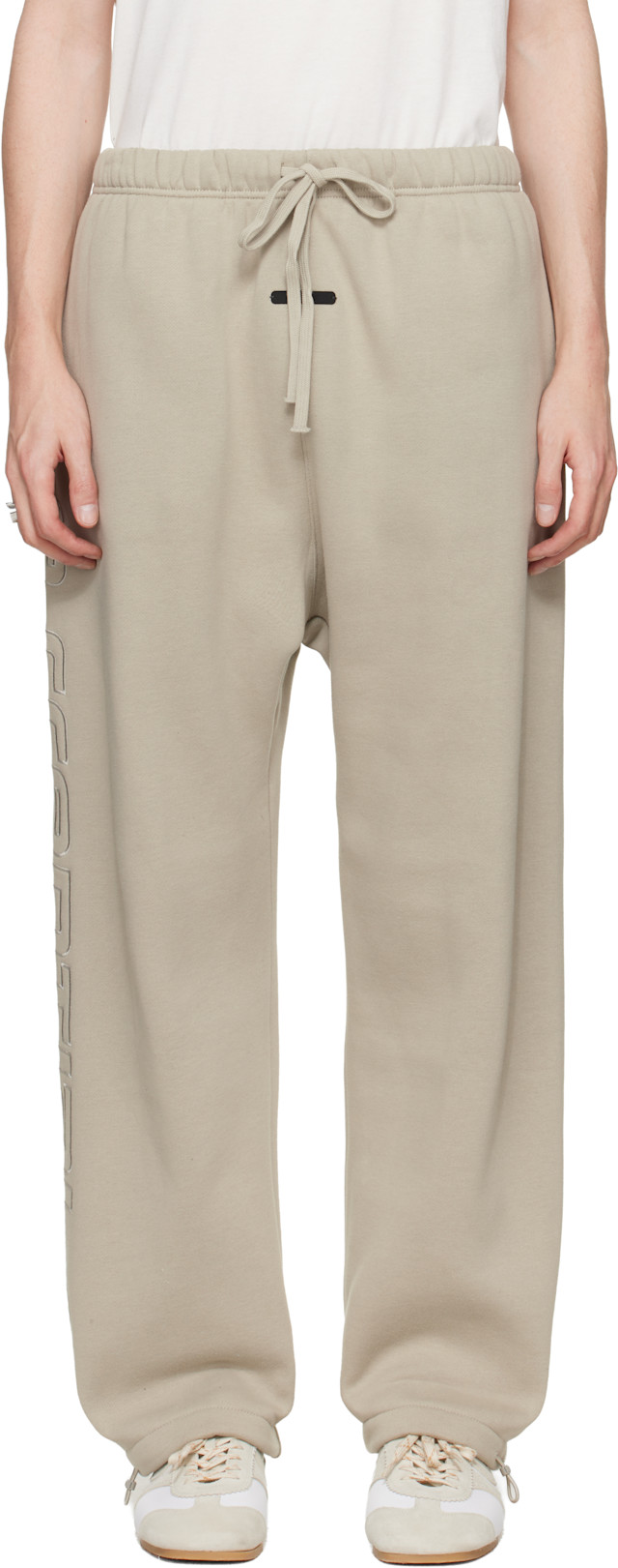 essentials-gray-active-trace-