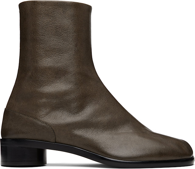 Maison Margiela: Brown Tabi Ankle Boots | SSENSE Canada