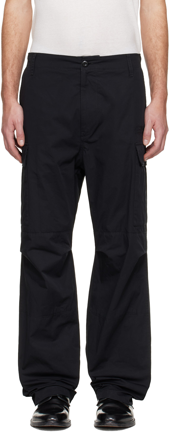 パンツ MM6 High Waist Flared Cargo Pants MM6 Maison Margiela: Black Embroidered Logo Cargo Pants | SSENSE