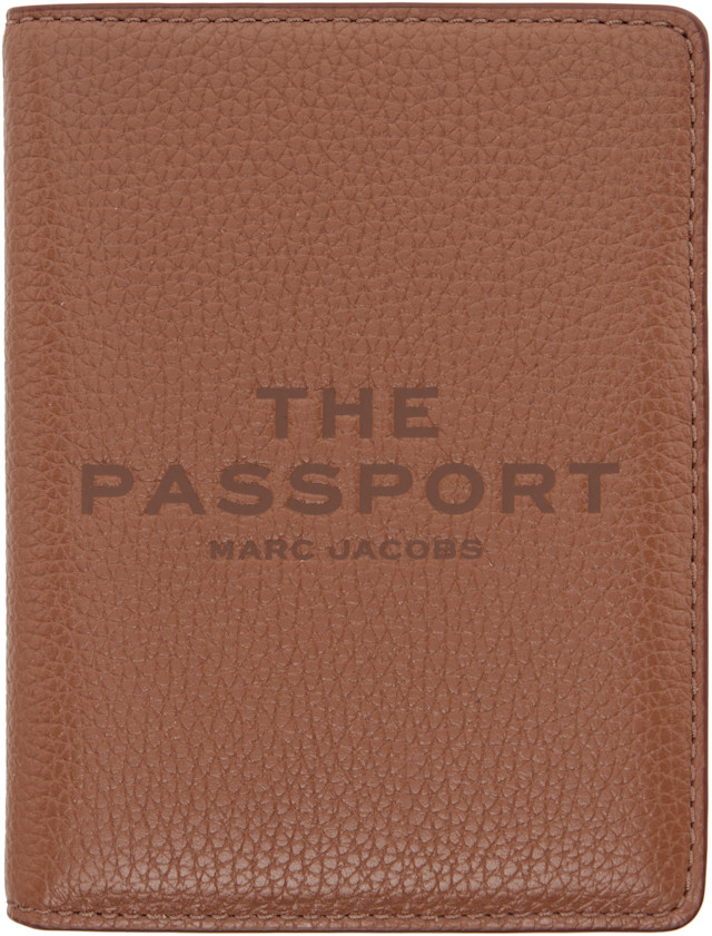 Marc Jacobs: Brown 'The Passport Case' Passport Holder | SSENSE