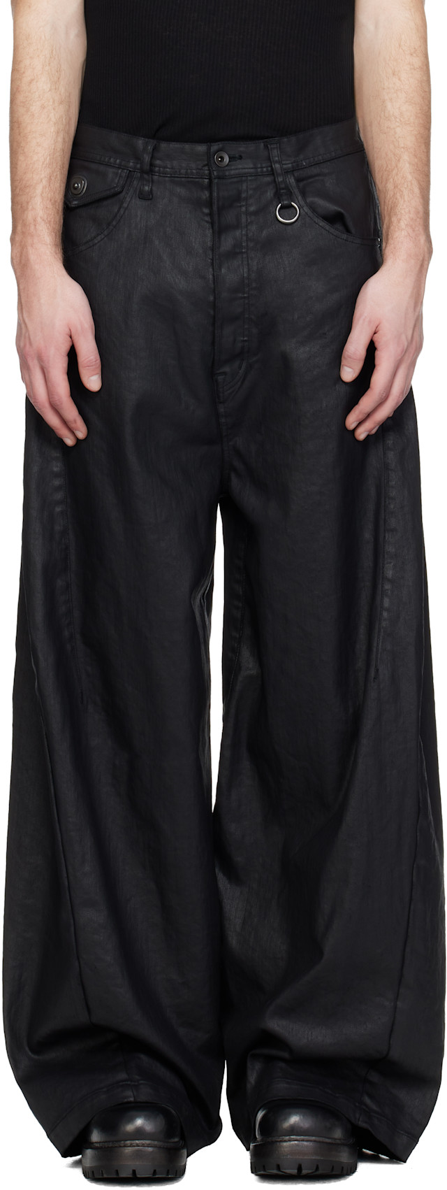 julius-black-dk-wide-jeans.jpg